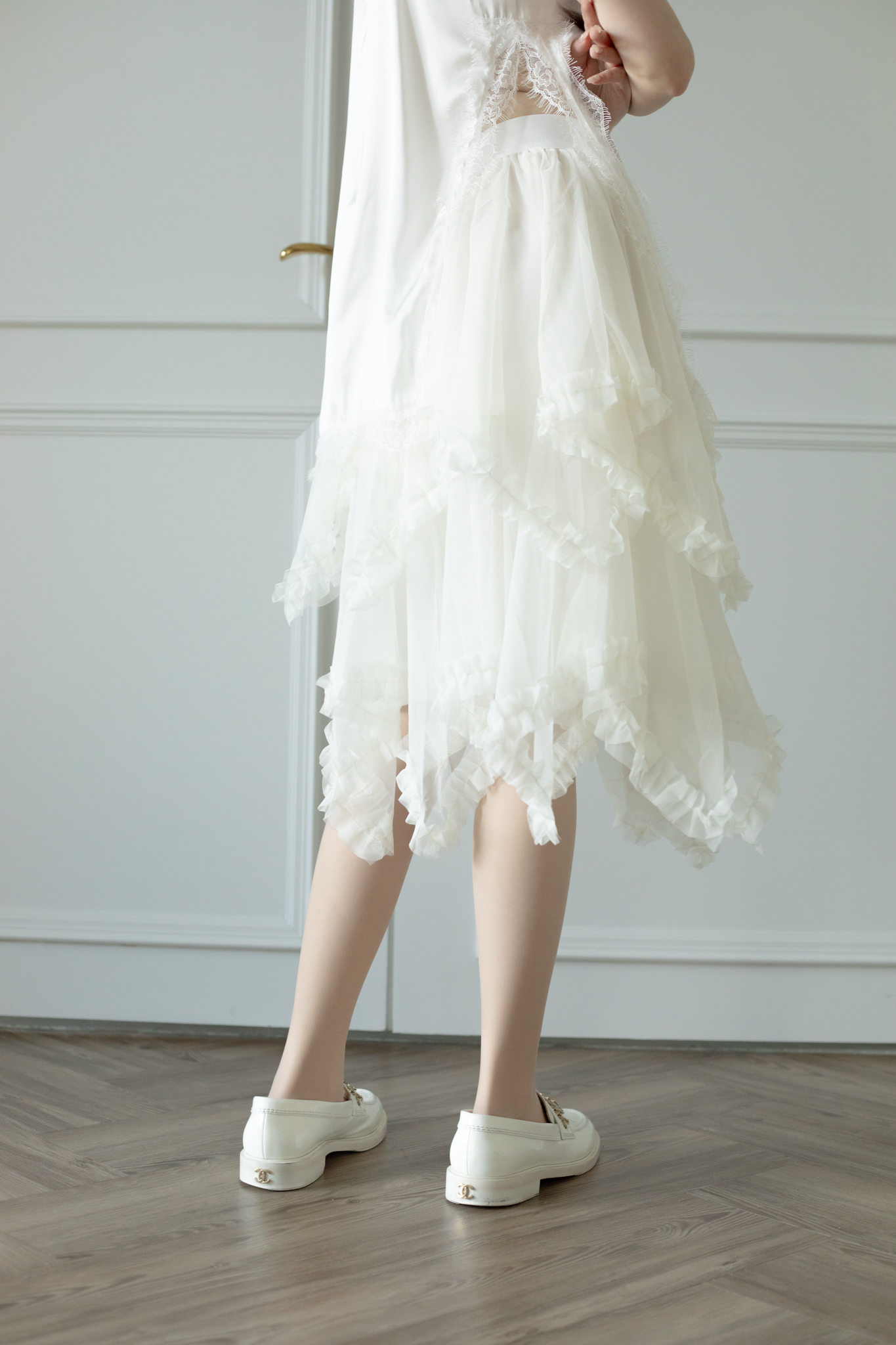 H01 LAYERED RUFFLE TULLY MIDI SKIRT