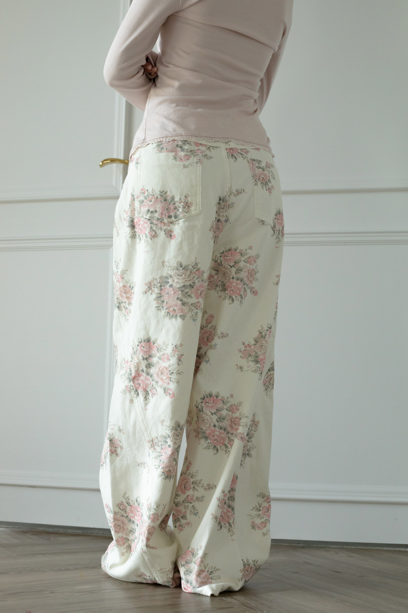 H08 FLORAL PRINTED WIDE-LEG PANTS
