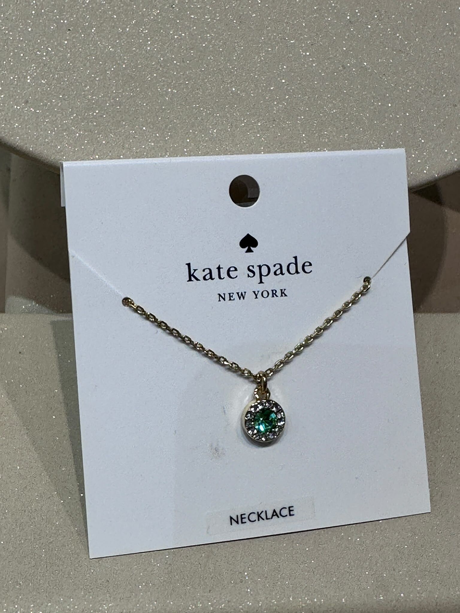 WV70 KS 綠色水晶吊墜金色頸鏈  You're A Gem Pave Halo Pendant