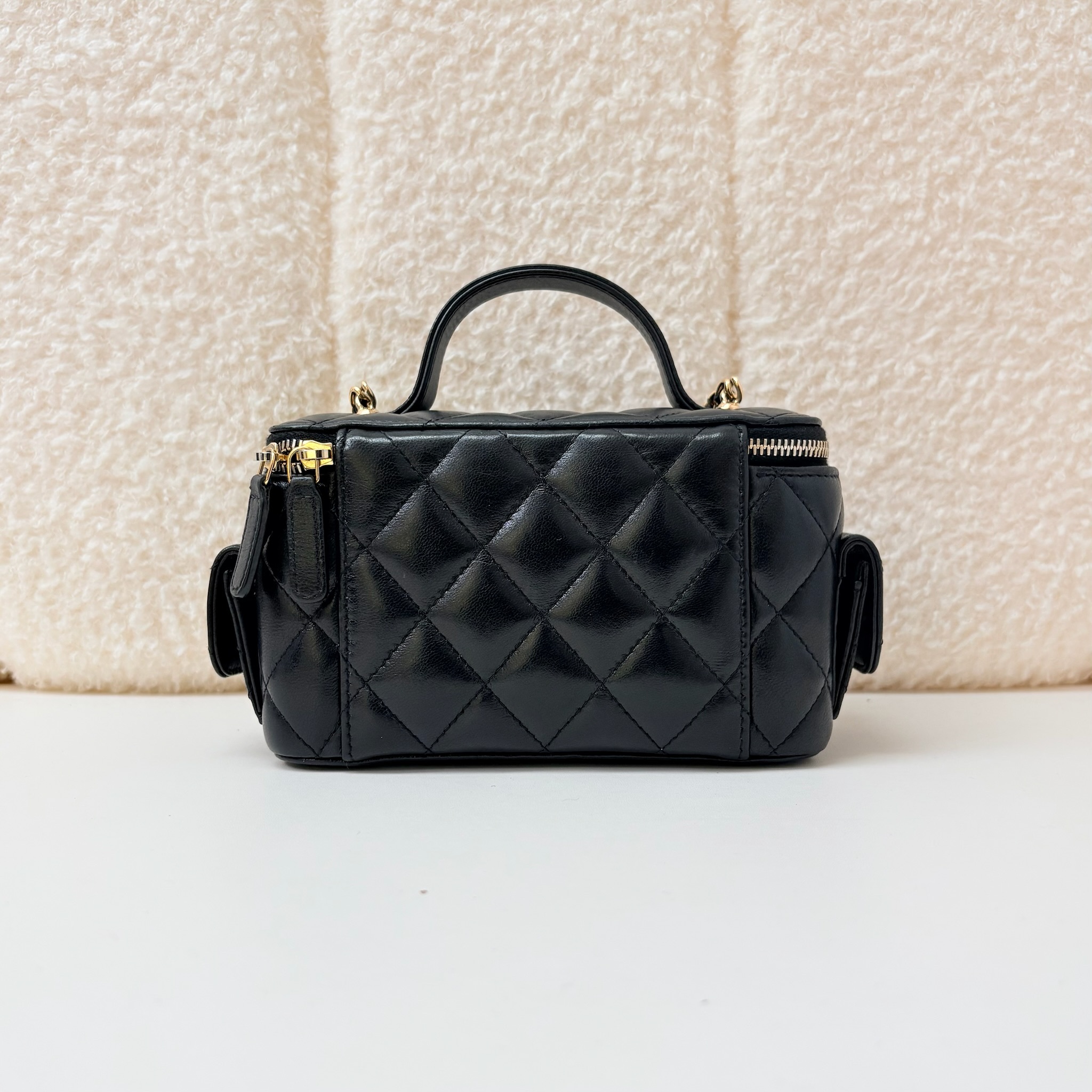 Chanel Vanity Cargo Grained Chain Top Handle Bag - Black / GHW