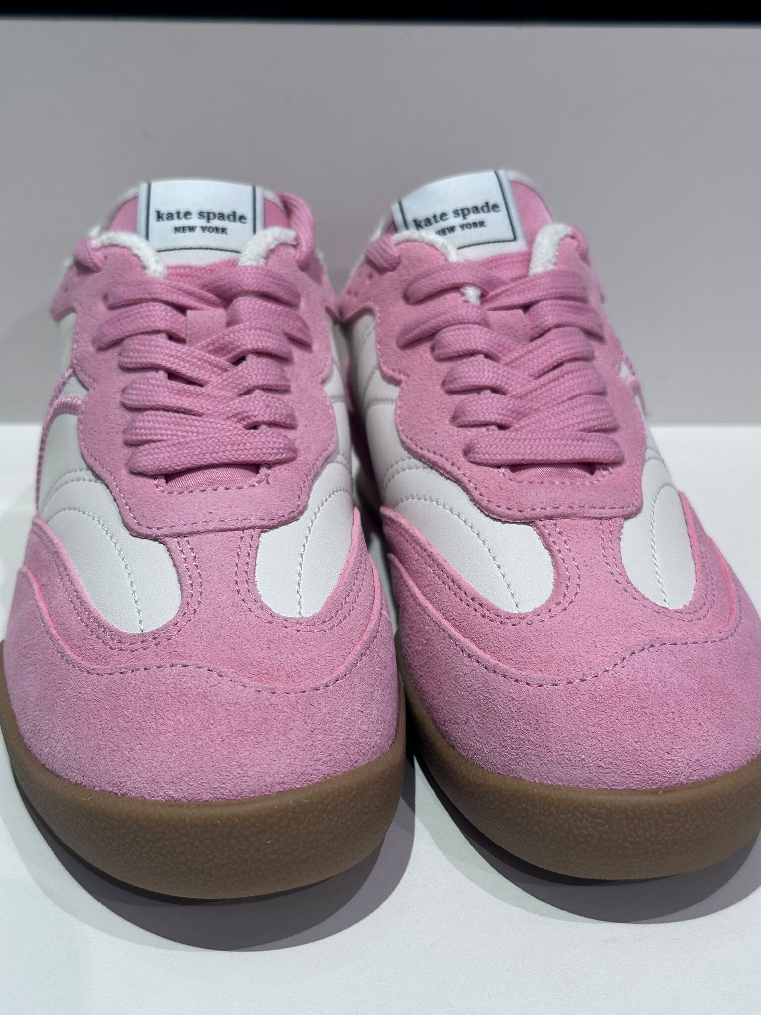 WV81 KS 粉紅色麂皮白色波鞋  KS Drift Sneaker