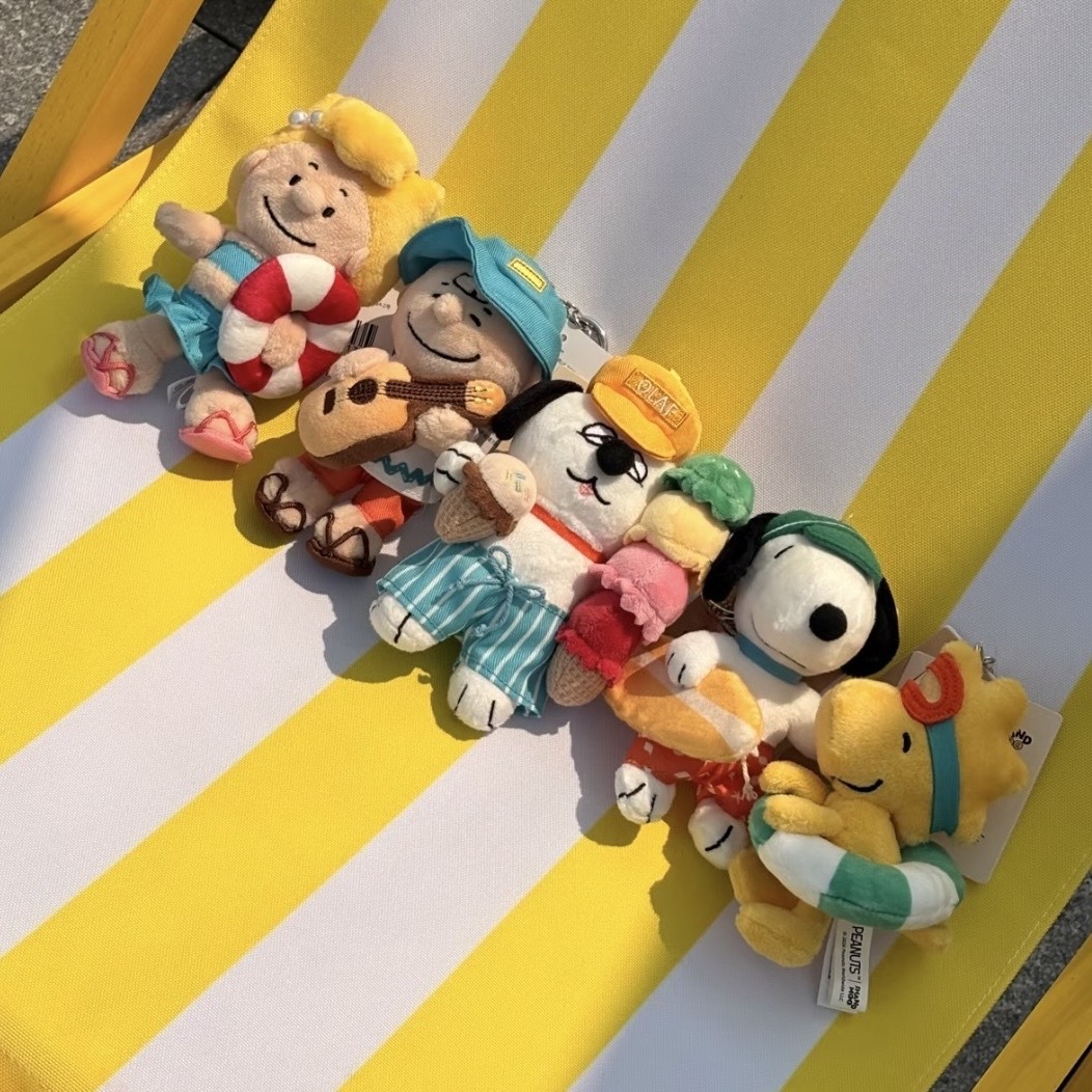 PEANUTS 史努比家族 夏日系列 吊飾 共五款 查理 奧拉夫