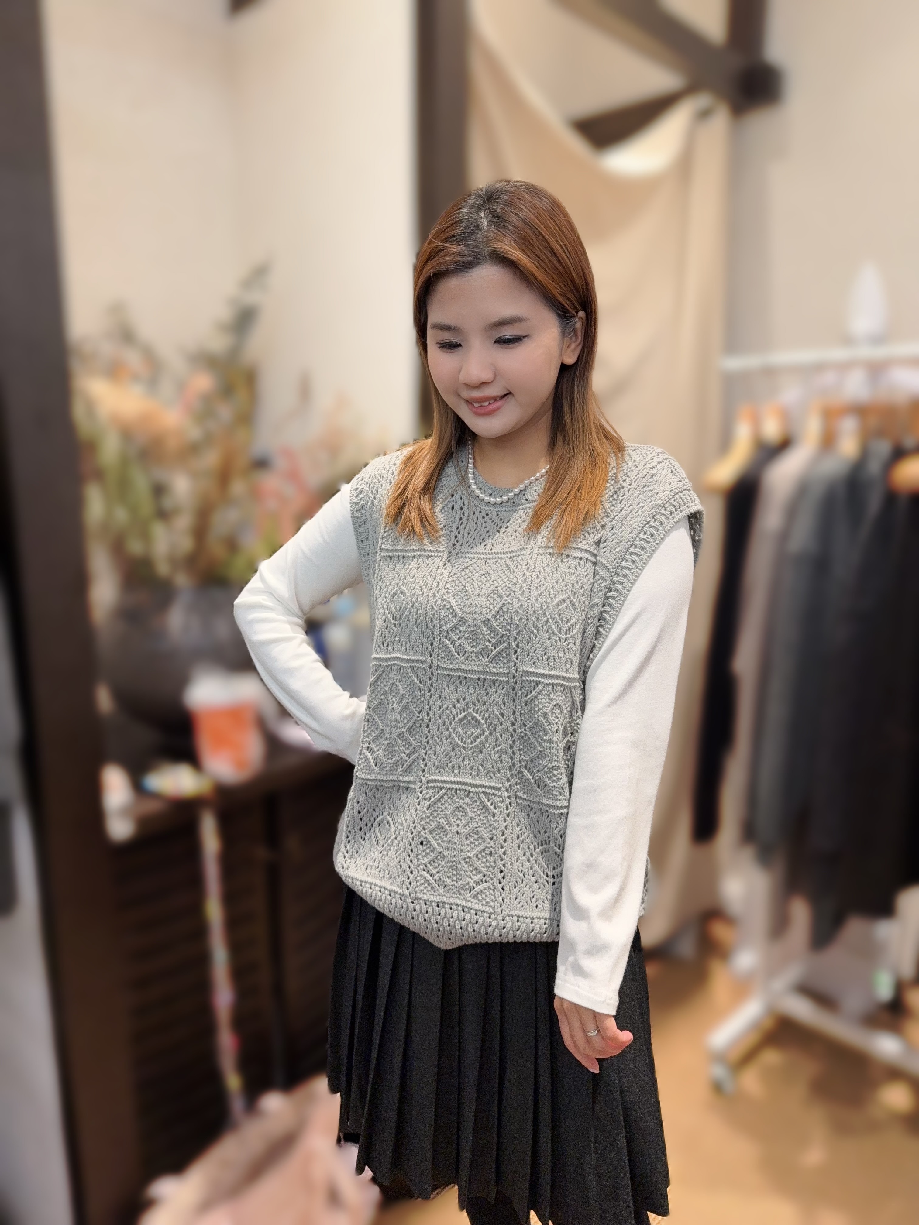 AQ34   羊毛60%  背心   胸42 長23.5 $499