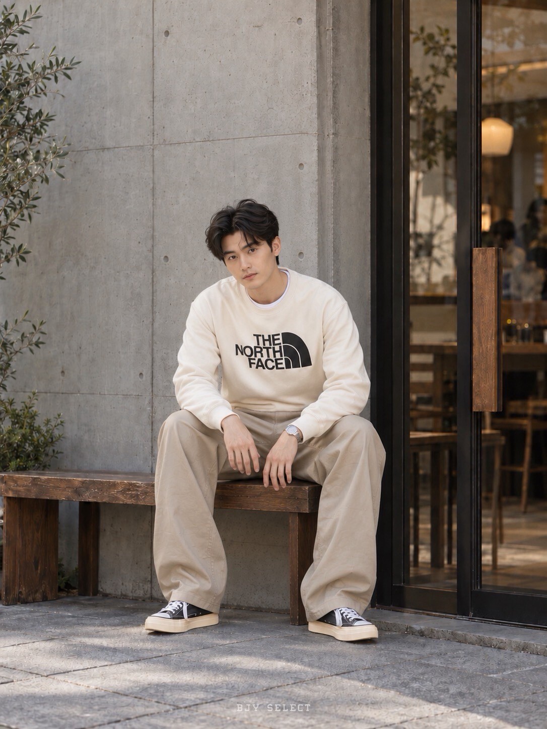 #現貨 The North Face  大學TEE NF0A8AT7QLI 米白