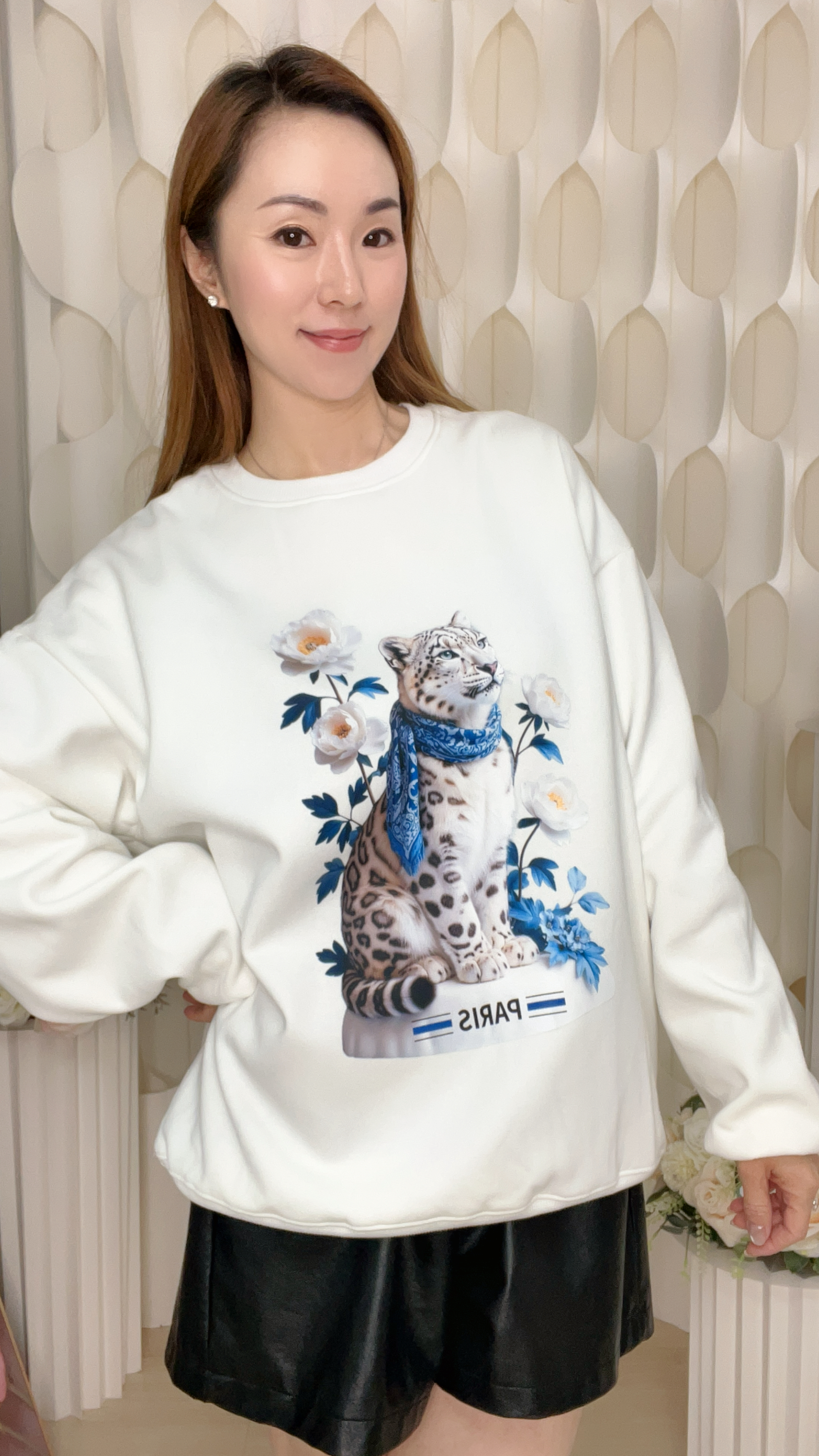 (E1) 巴黎雪豹與牡丹圖案衛衣 (SIZE: S-3XL)(3件以上平均$379/件,5件以上平均$369/件,買滿12件送隱藏)  #法國Lune de Moon #1910LU