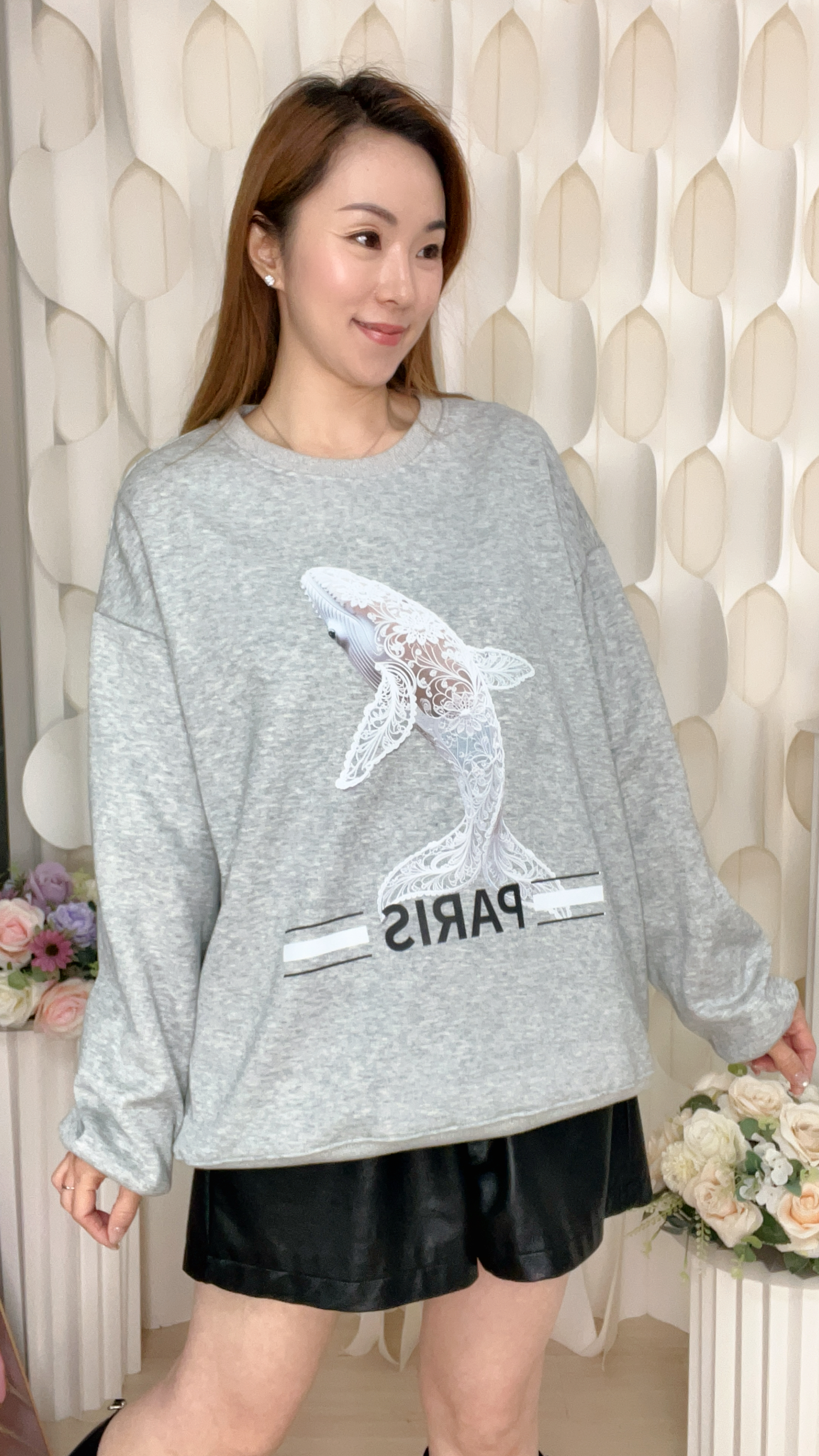 (G1) 巴黎蕾絲鯨魚衛衣 (SIZE: S-3XL)(3件以上平均$379/件,5件以上平均$369/件,買滿12件送隱藏)  #法國Lune de Moon #1910LU