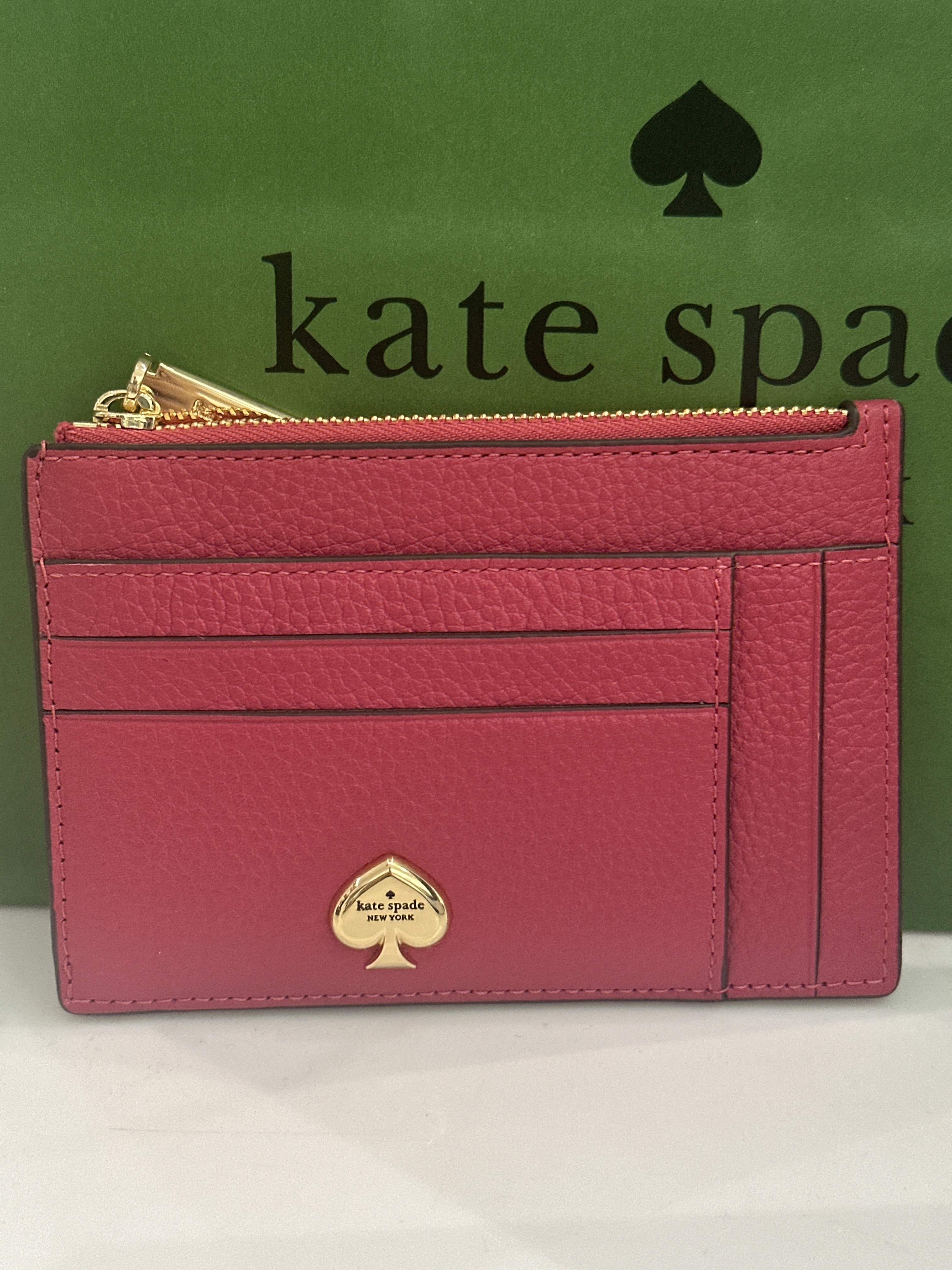WV86 KS 桃紅色大拉鏈卡包  Kayla Large Slim Cardholder