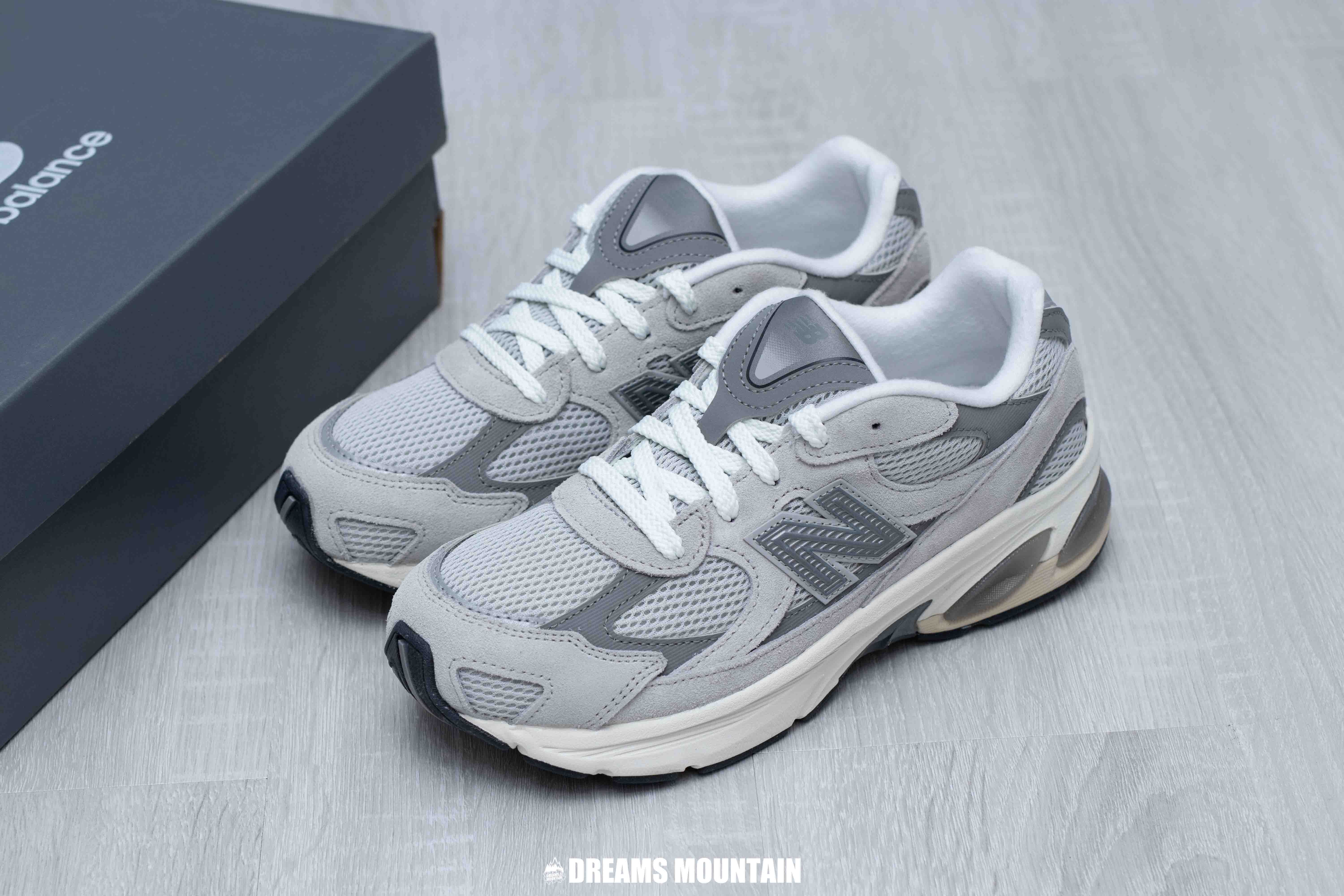 【預訂】NEW BALANCE 2010 元袓灰-GS