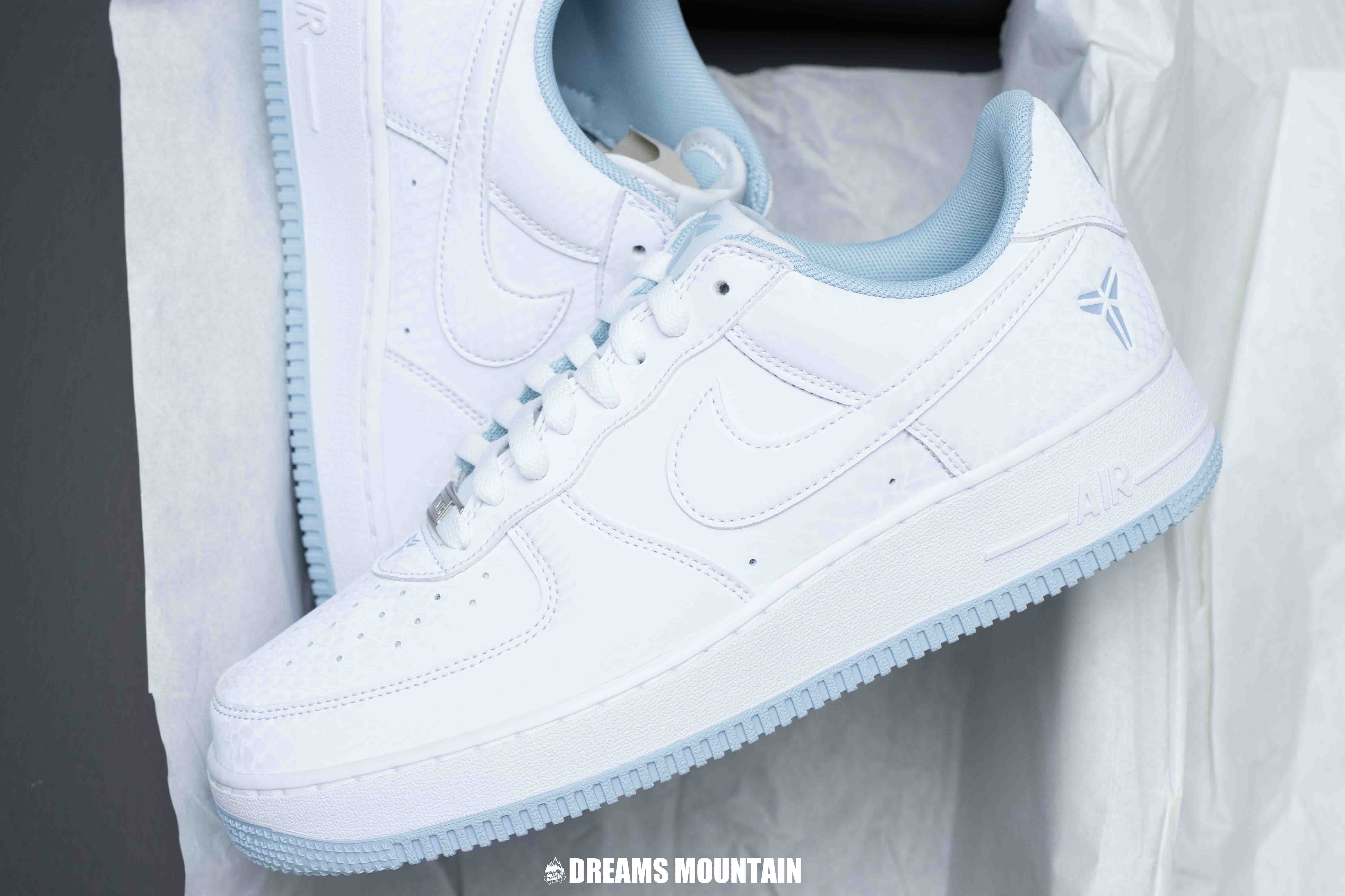 【預訂】 NIKE AIR FORCE 1 LOW "Kobe Bryant " 白淺藍-MEN