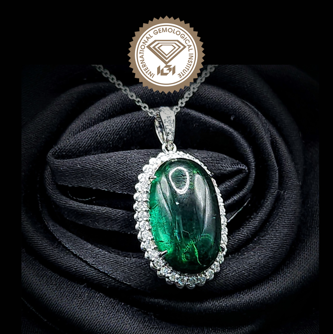 14K White Gold 10.29ct Tourmaline and Diamond Pendant