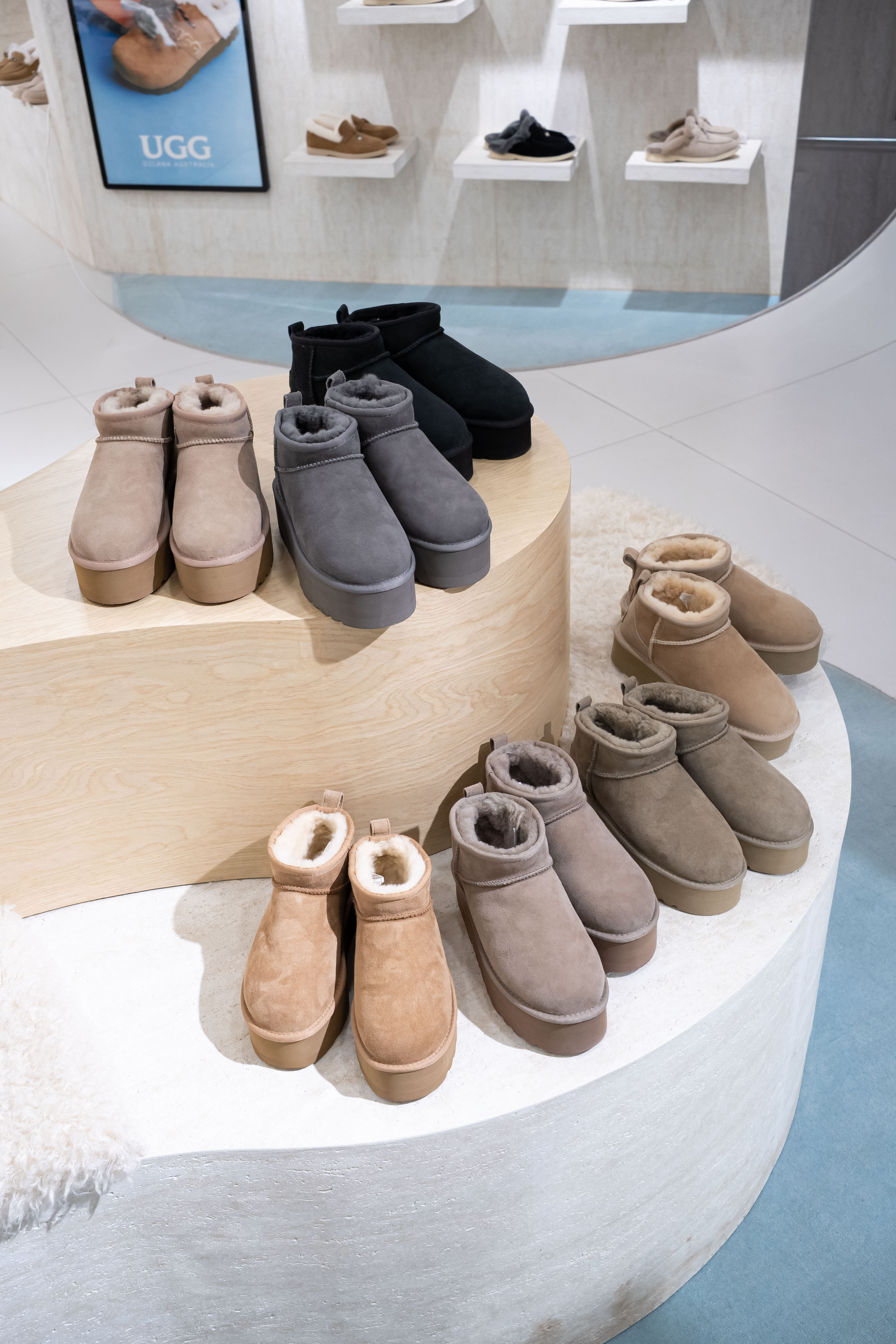【7色入】UGG Ozlana 2026AW Shoes Collection
