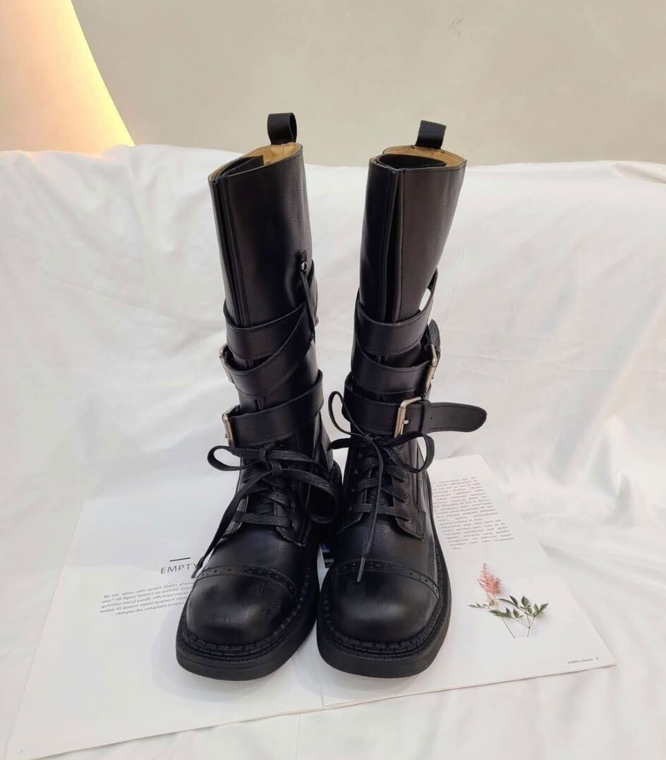 RI05 牛皮 3.5CM 高  足碼 SIZE 36 -40     $1059