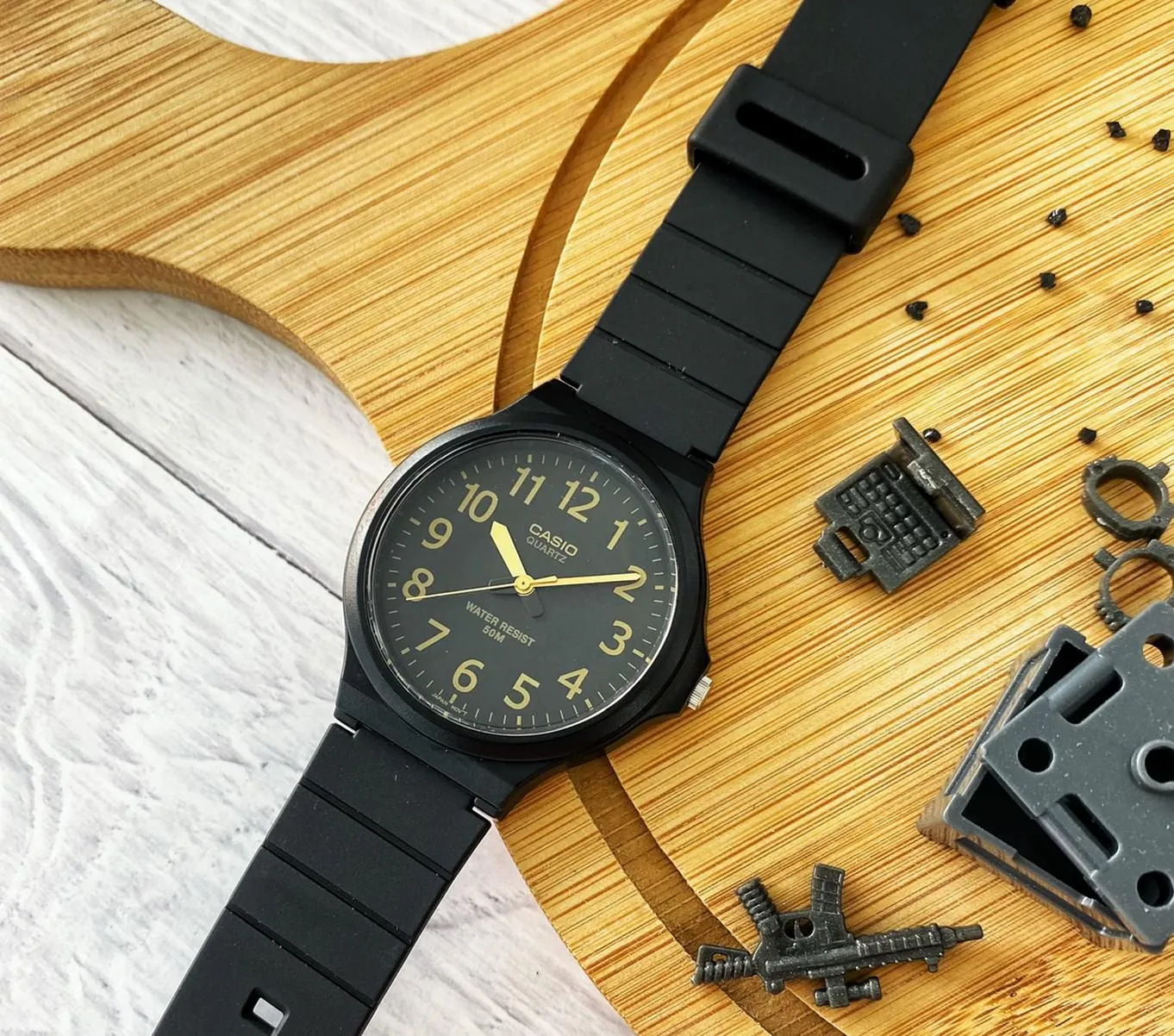 CASIO WATCH