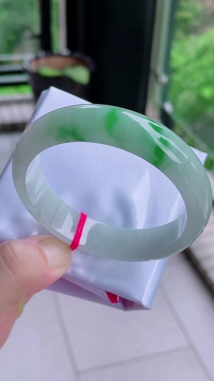 冰飄綠花正圈翡翠手鐲,天然翡翠A玉, 緬甸玉, Jade, Jadeite