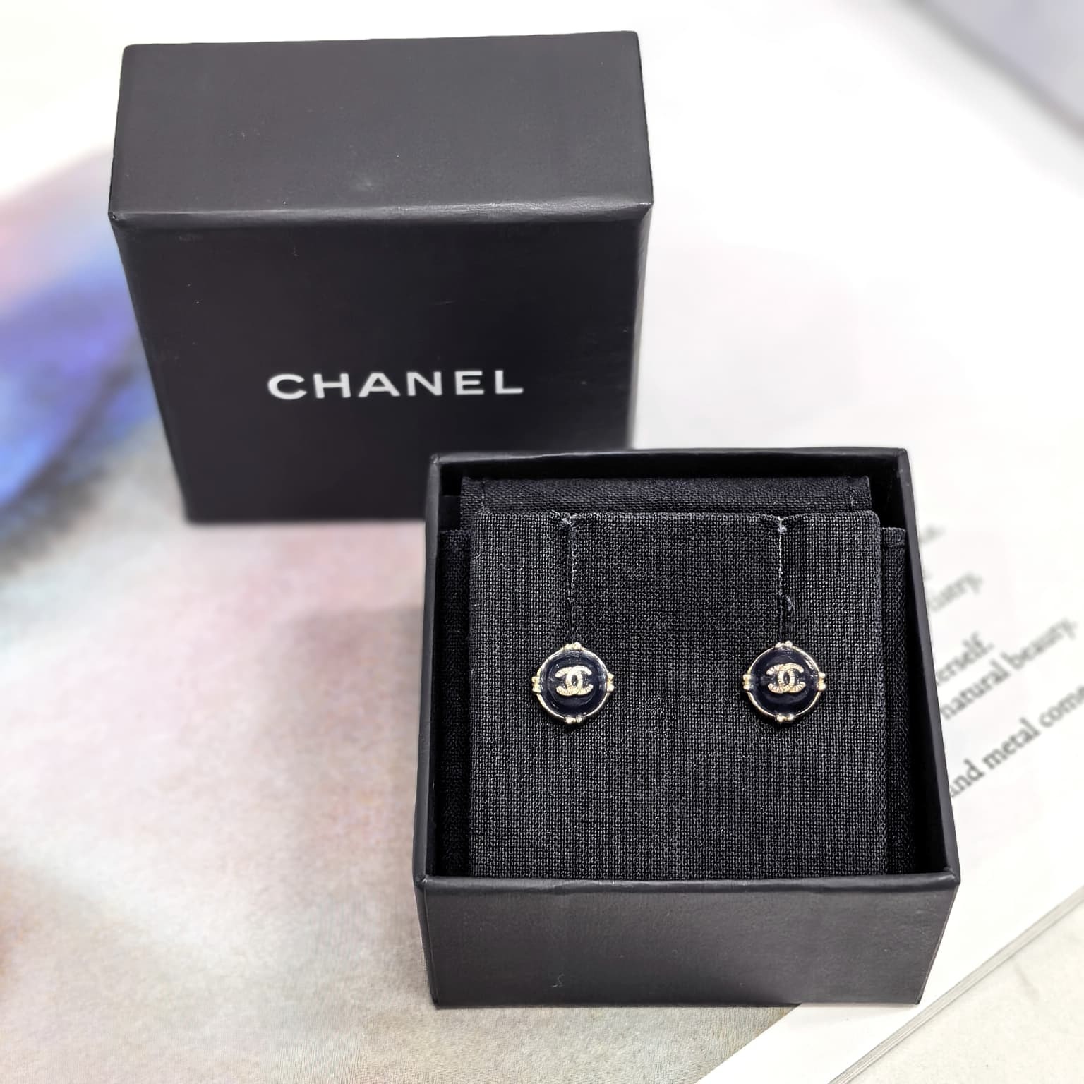98%NEW二手CHANEL耳環Earrings ,1x1cm , 黑藍拼金色CC logo, #香奈兒耳釘,#香榭站正品