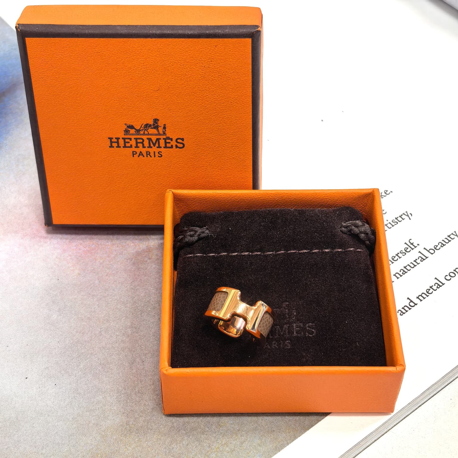 全新HERMES 耳骨夾/耳環 大象灰x玫瑰金 H010734CD18 OLYMPE EAR CUFF #BRAND NEW#香榭站正品