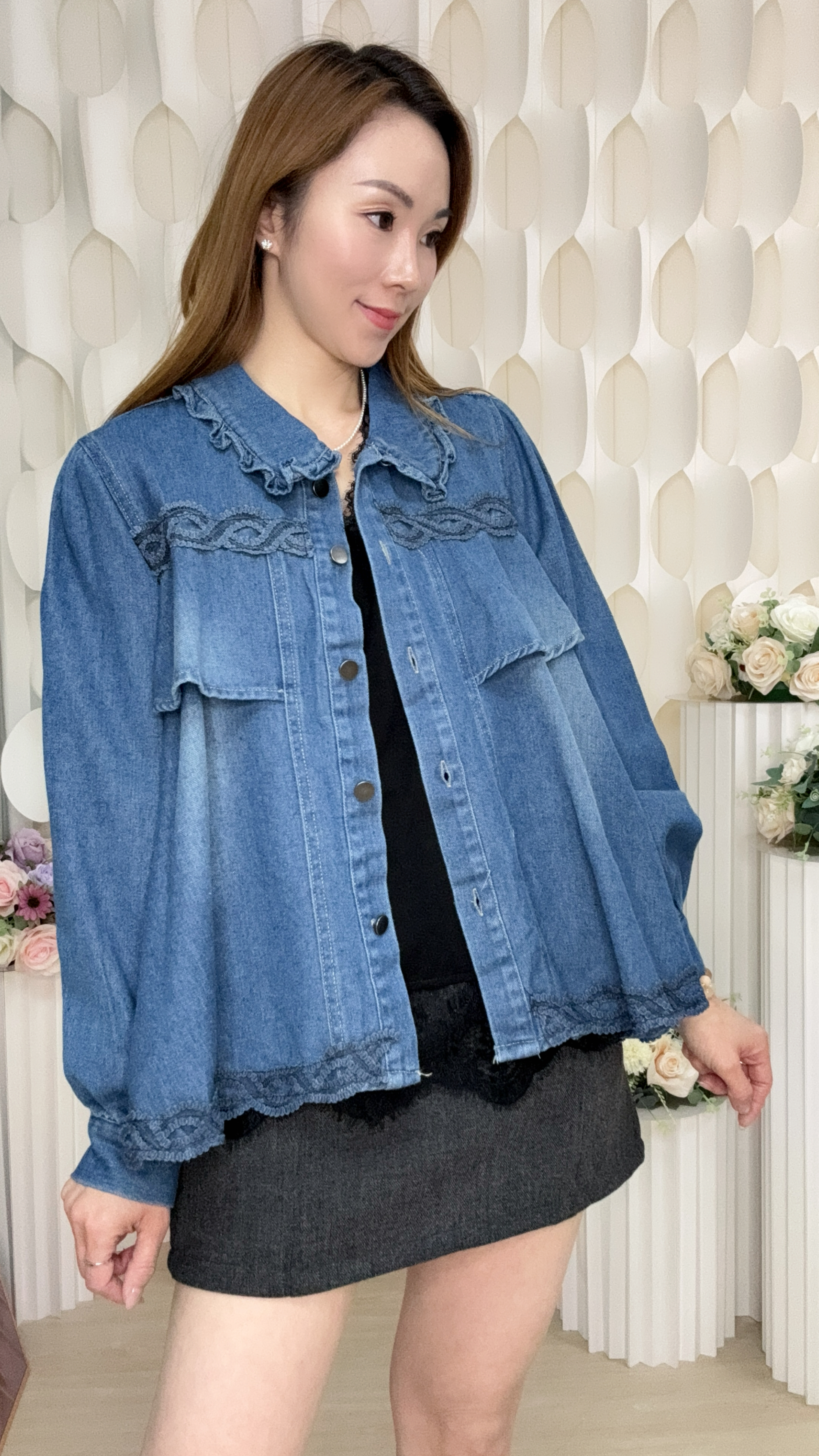 木耳邊刺繡水洗牛仔外套 (胸42 腰54 長23吋) #59764 #1020clo