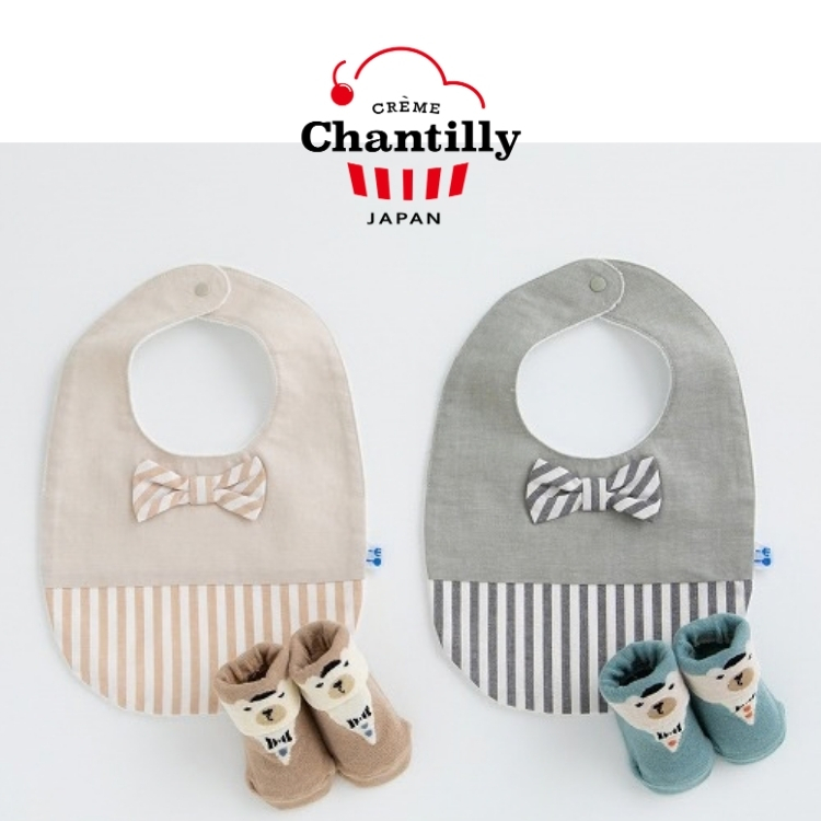 【日本crème chantilly】西裝條紋圍兜 × 小白熊襪子禮盒組