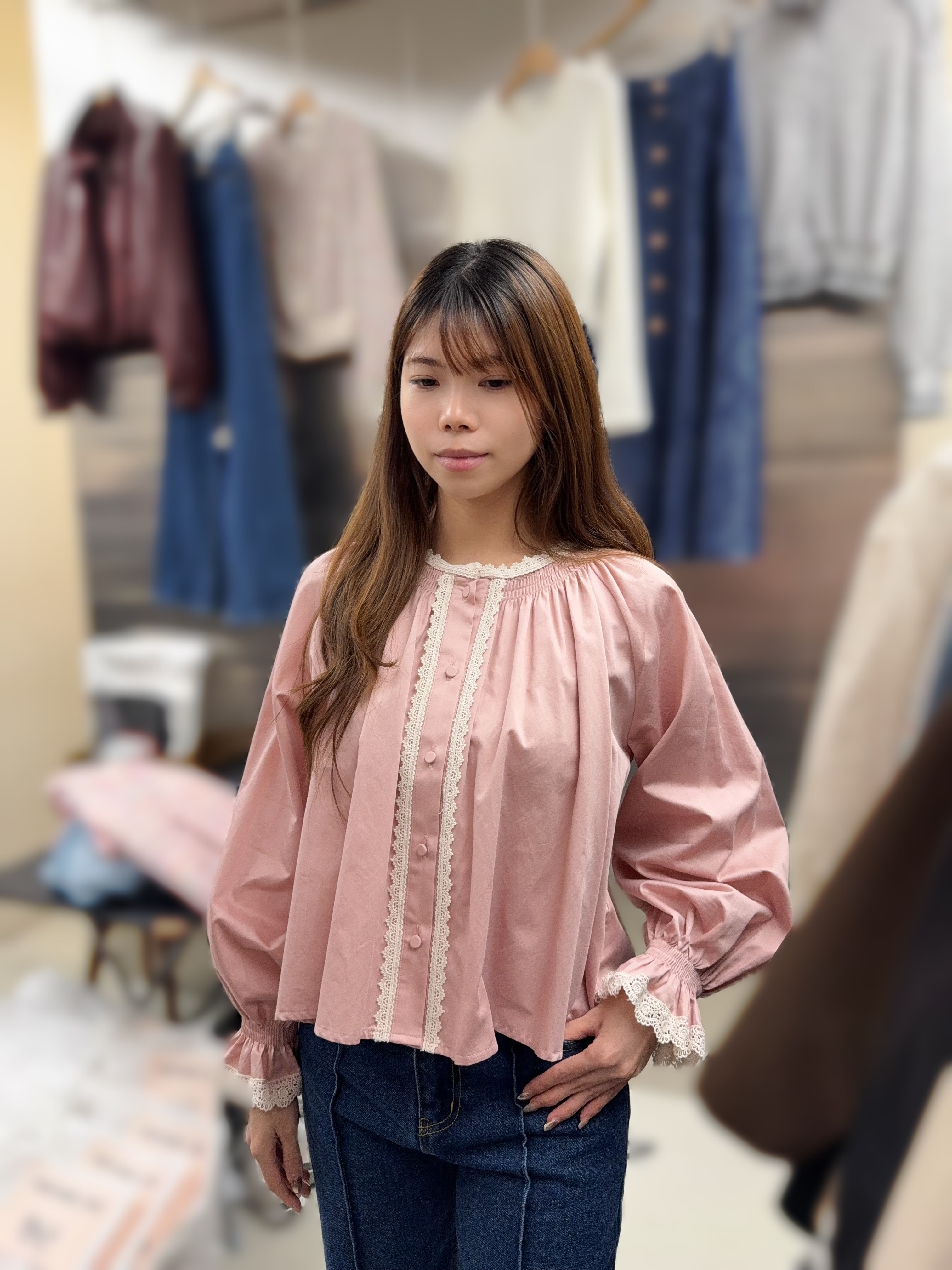 CR44 胸54 長18 $499  (限量)