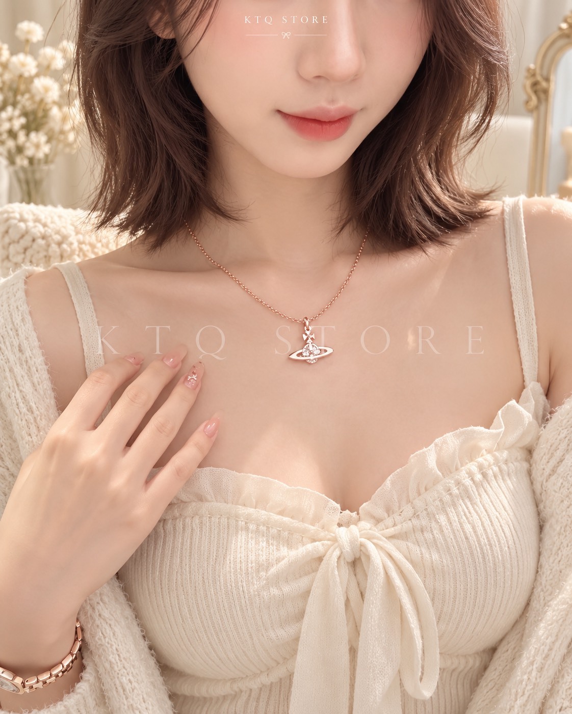 KTQ STORE ‧西太后 Neil 土星造型設計 黃銅項鍊 女款 米色／玫瑰金色6302039P02G231CN