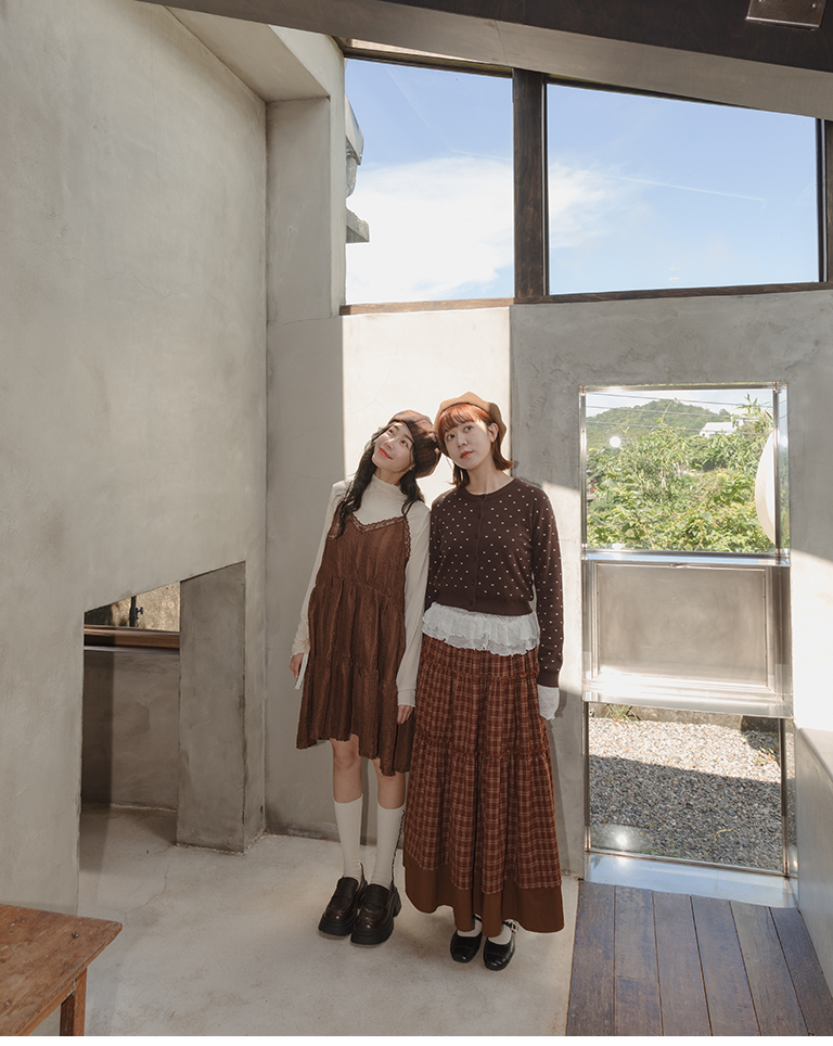 All-color heart-patterned button-down knit short-sleeved top - coffee【02011211】in stock+pre-order