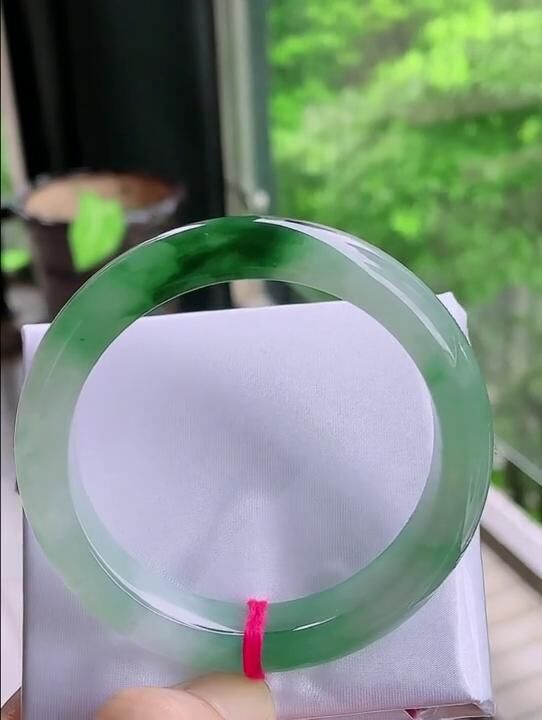 10327 57.8mm冰滿膠藍花正圈翡翠手鐲 (56-58)