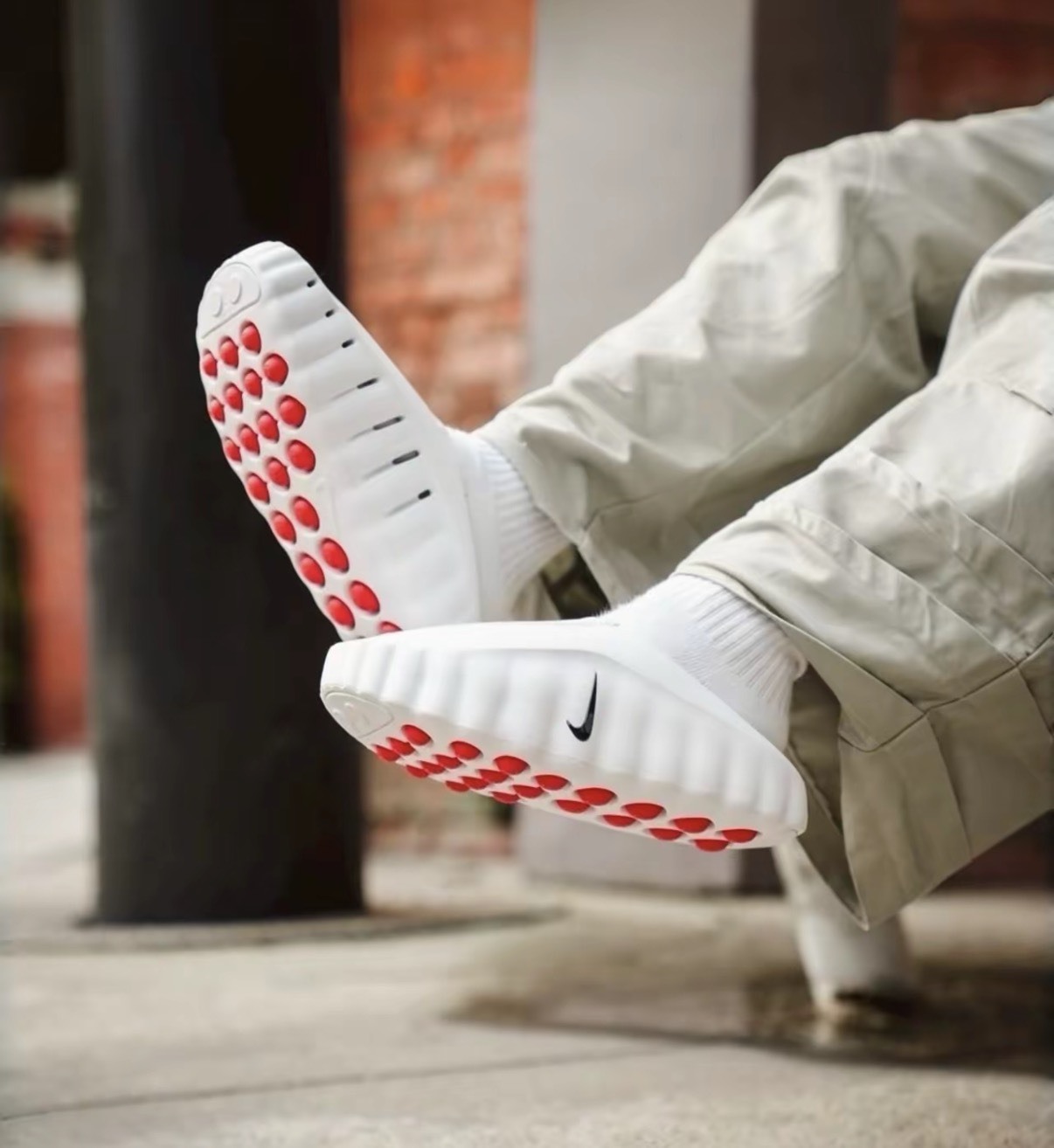 【OWN】NIKE MIND 001 科技 休閒 運動 穆勒 MULE 拖鞋 白灰色 男版 HQ4307-003