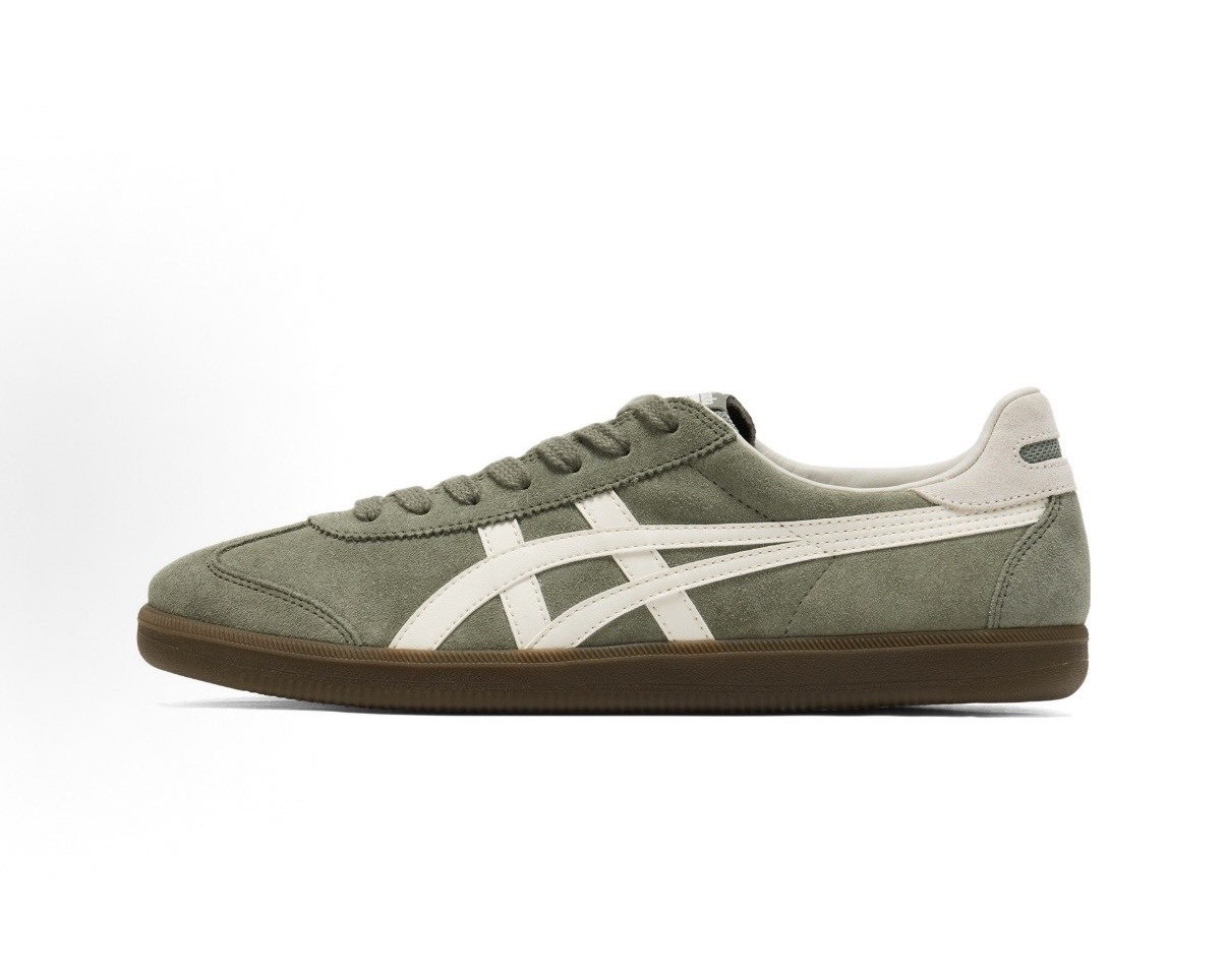 [Pre-order] Onitsuka Tiger Tokuten Suede Gum Sole Low-Top Sneakers / Moss Green 1183C431-301