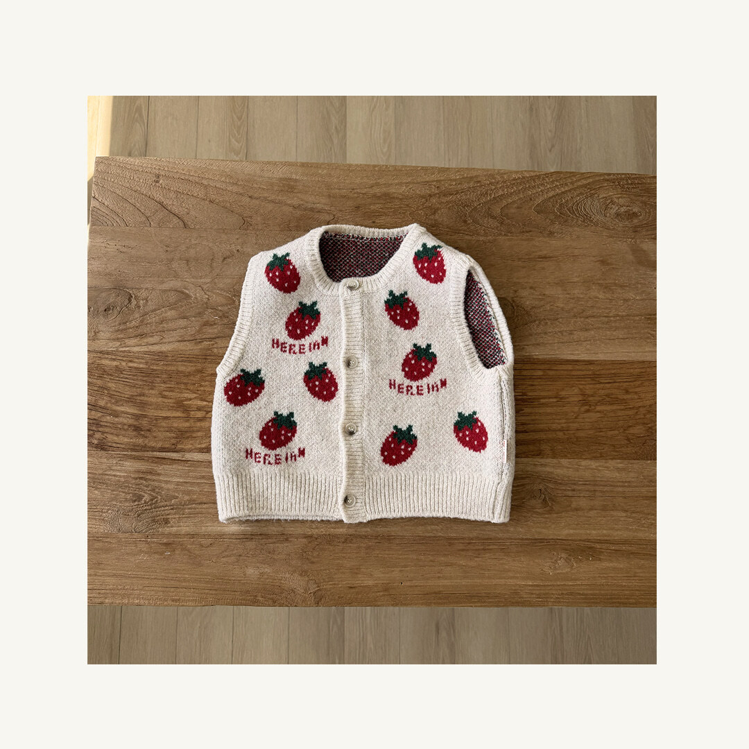 Strawberry knit vest