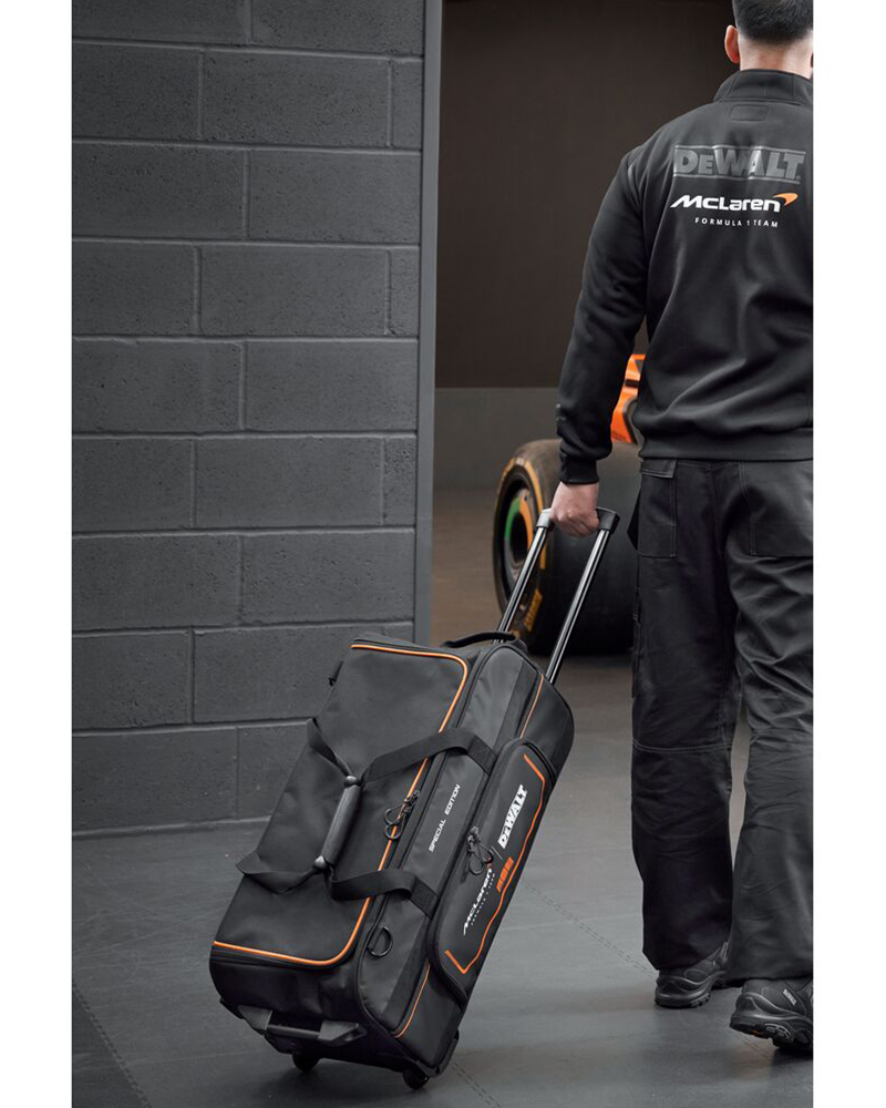 DEWALT 美國 得偉 x McLaren 麥拉倫聯名款 F1 專業背包 28"工具袋附輪子(22袋)｜DWST83522-9