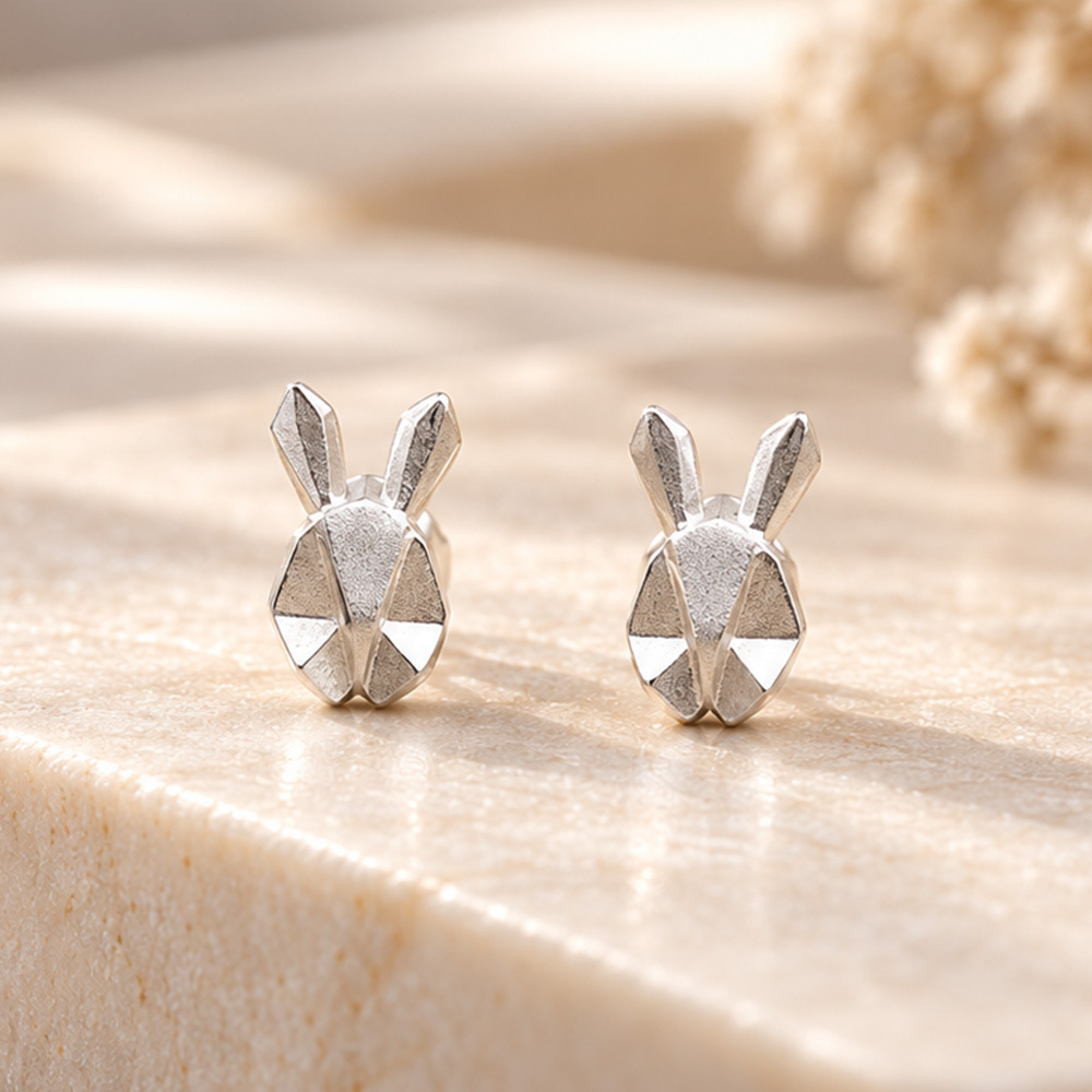 雪兔純銀耳環/DE704N 兔子耳環 女生小耳環 特色藝術飾品 聖誕節禮物 女生生日禮物 摺紙 童趣