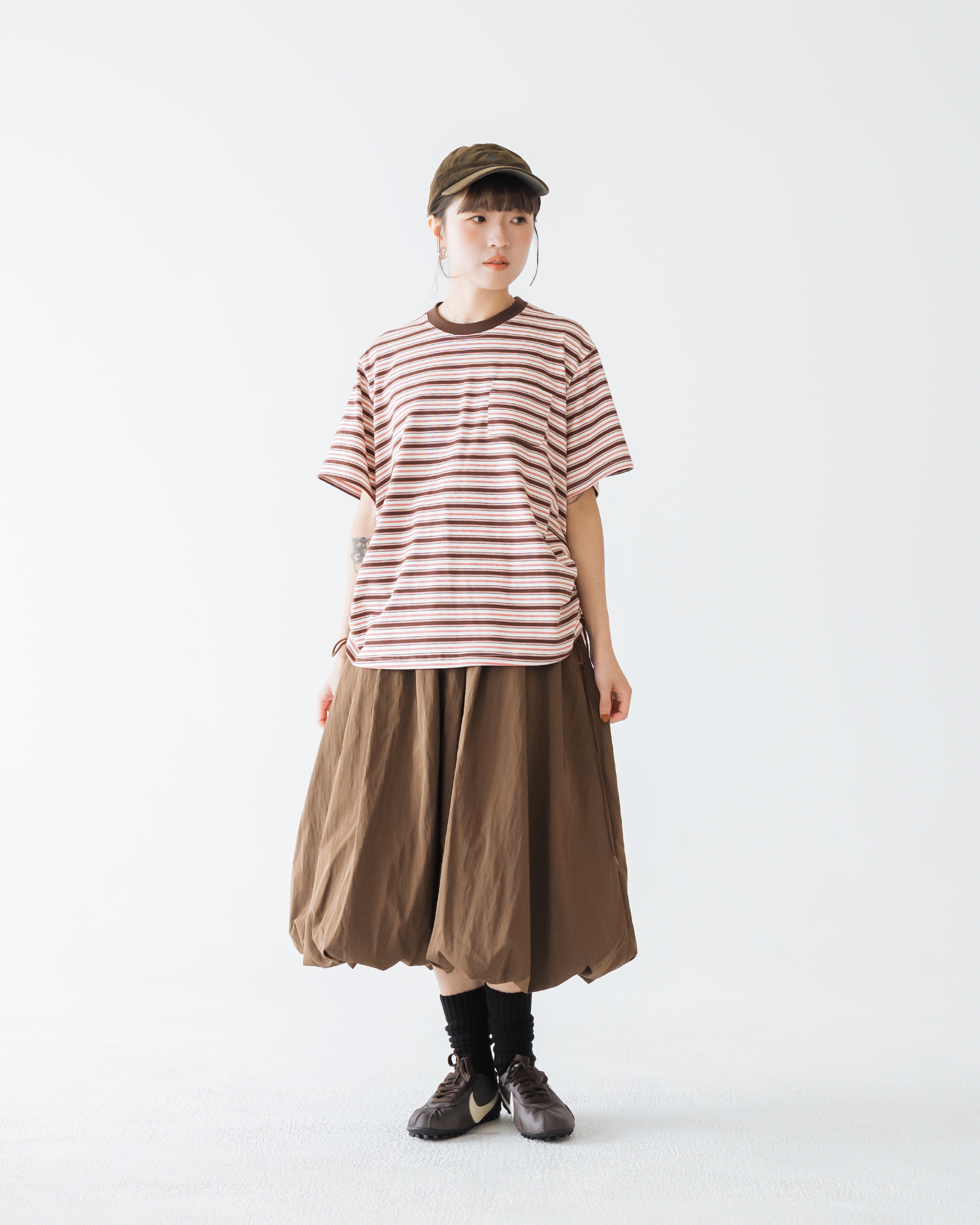 【 Kiki.co made 】Side Drawstring Striped Tee - Brown & Burgundy Stripe 預覽