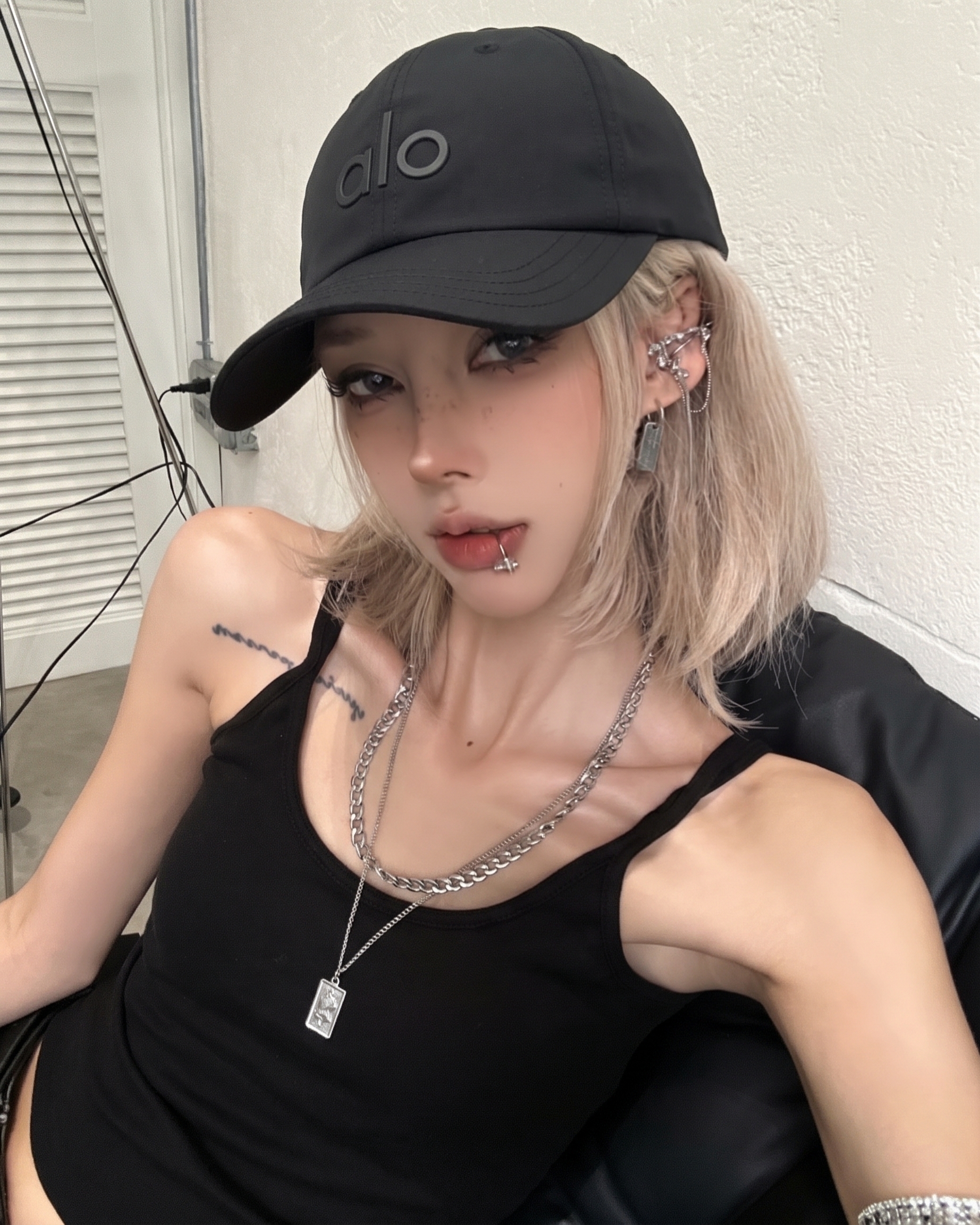 <寧寧同款> Alo Yoga Off-Duty Cap 基礎 大標 老帽 棒球帽 三色