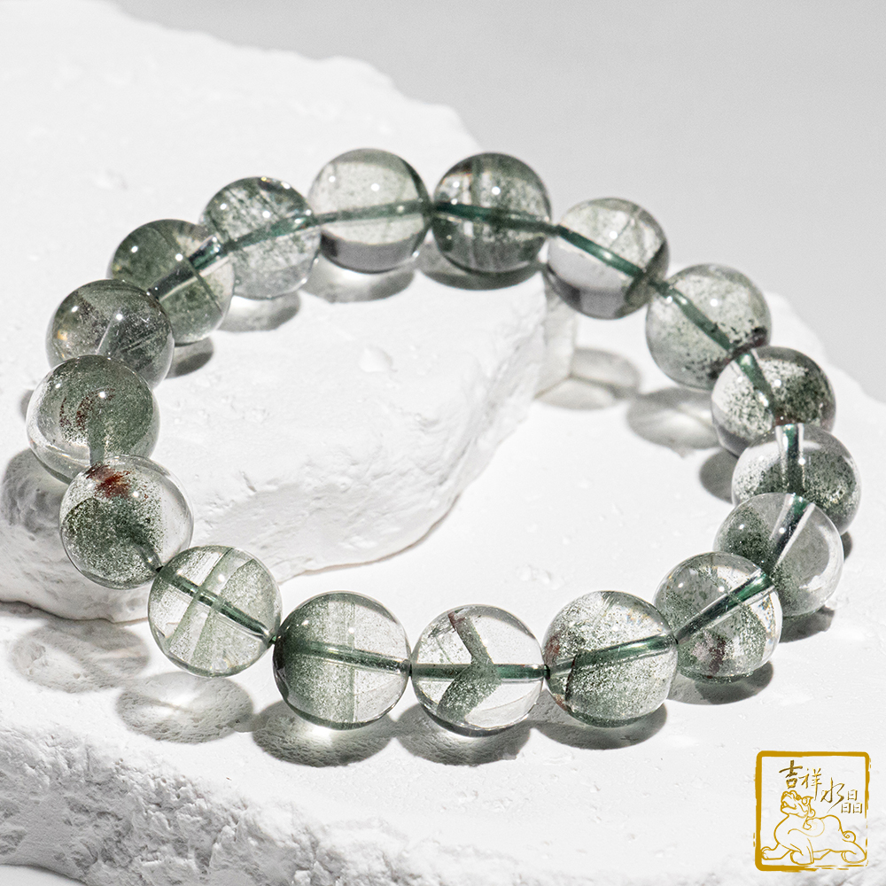 Green Phantom Quartz bracelet 12.6mm