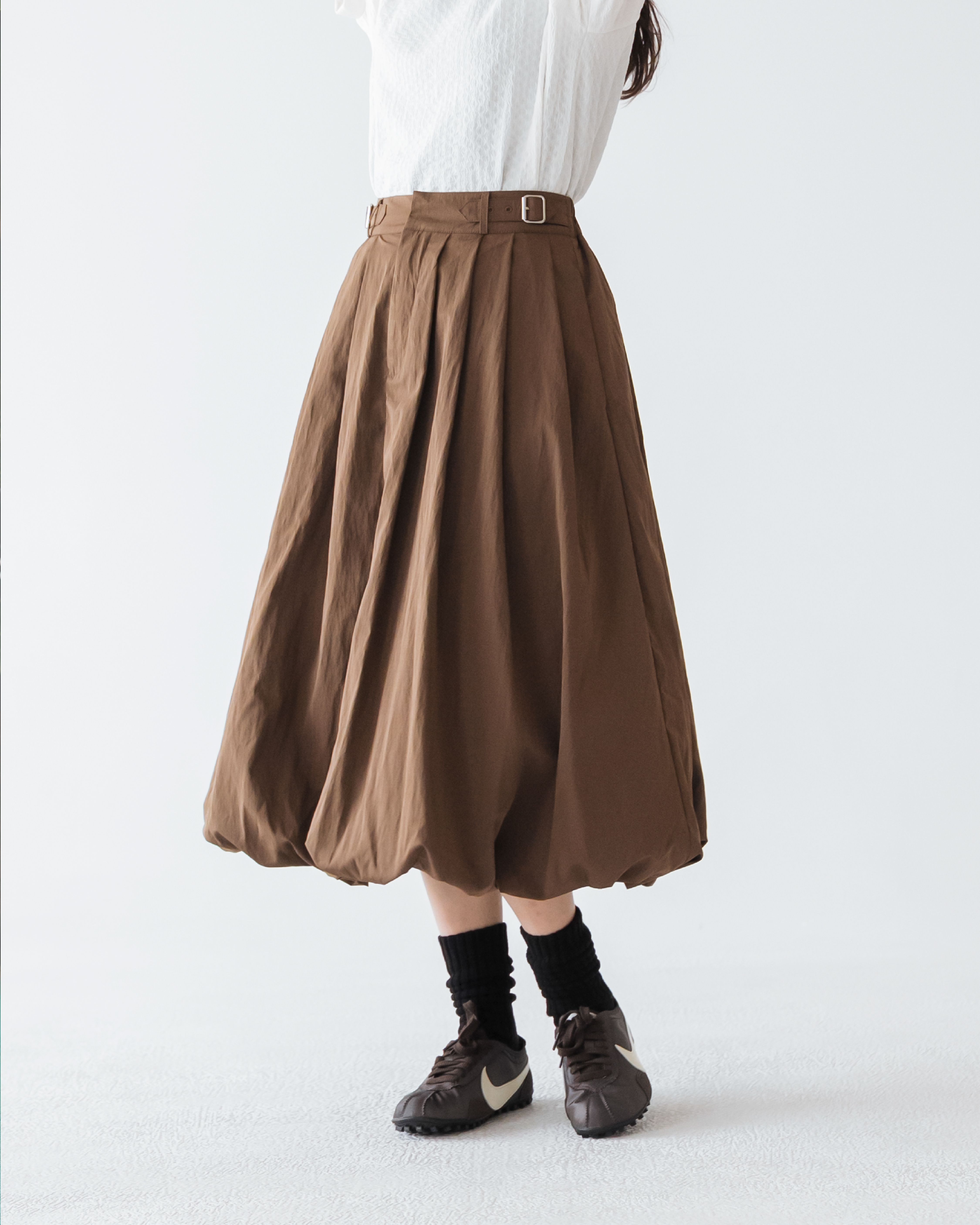 【 Kiki.co made 】Buckle Bubble Midi Skirt - Dark Brown 預覽