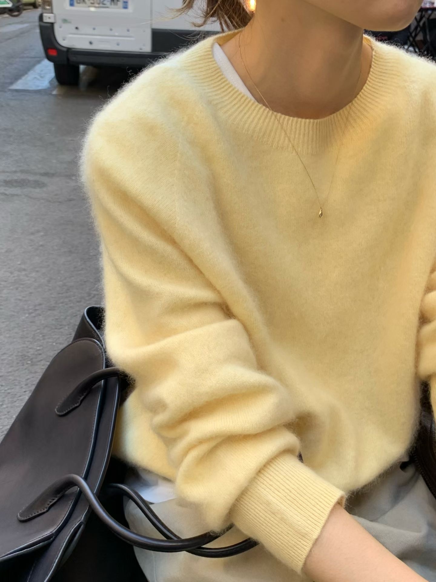 OU2616 Lony Cashmere Knit