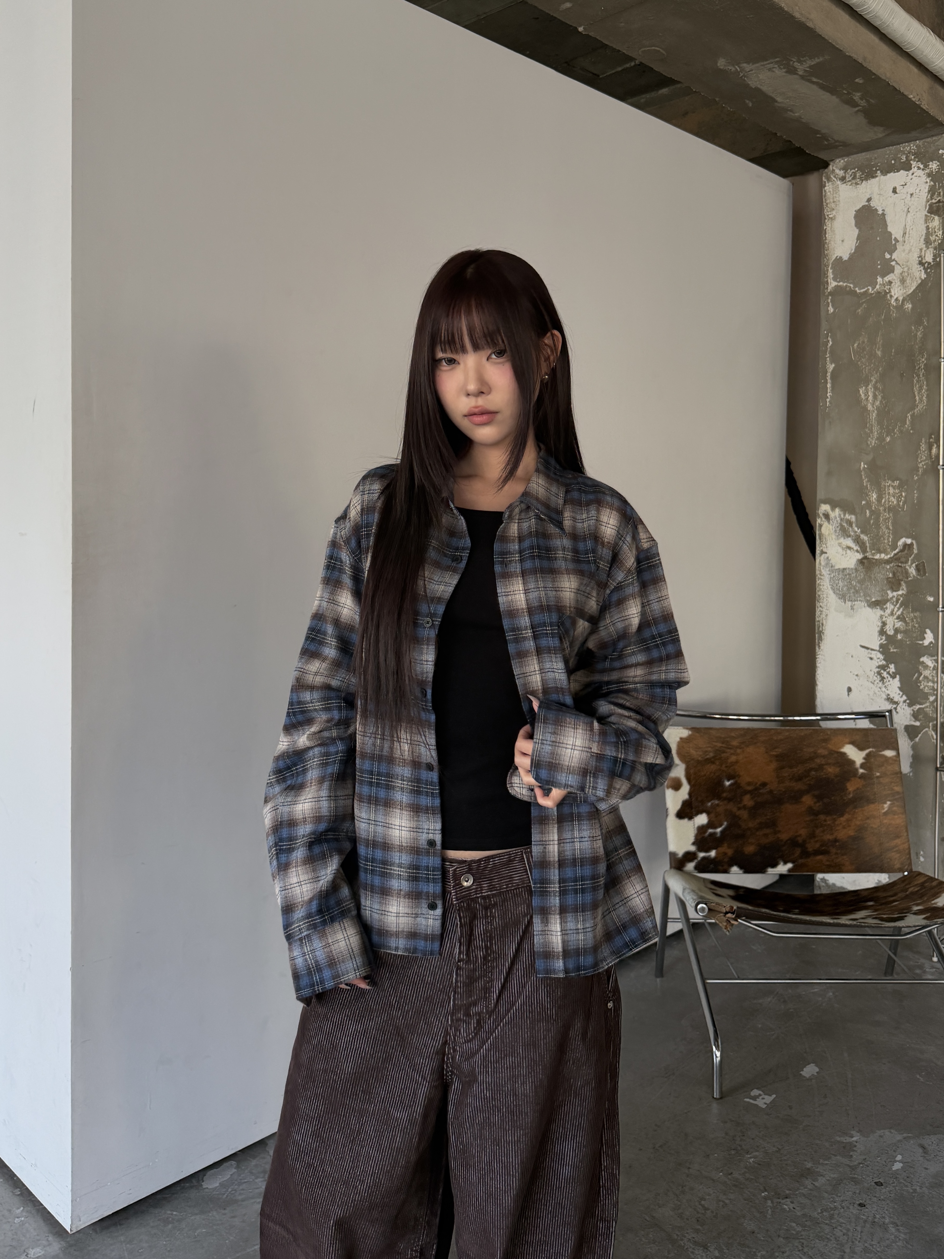 漸層格紋 復古感 寬鬆絨布長袖襯衫