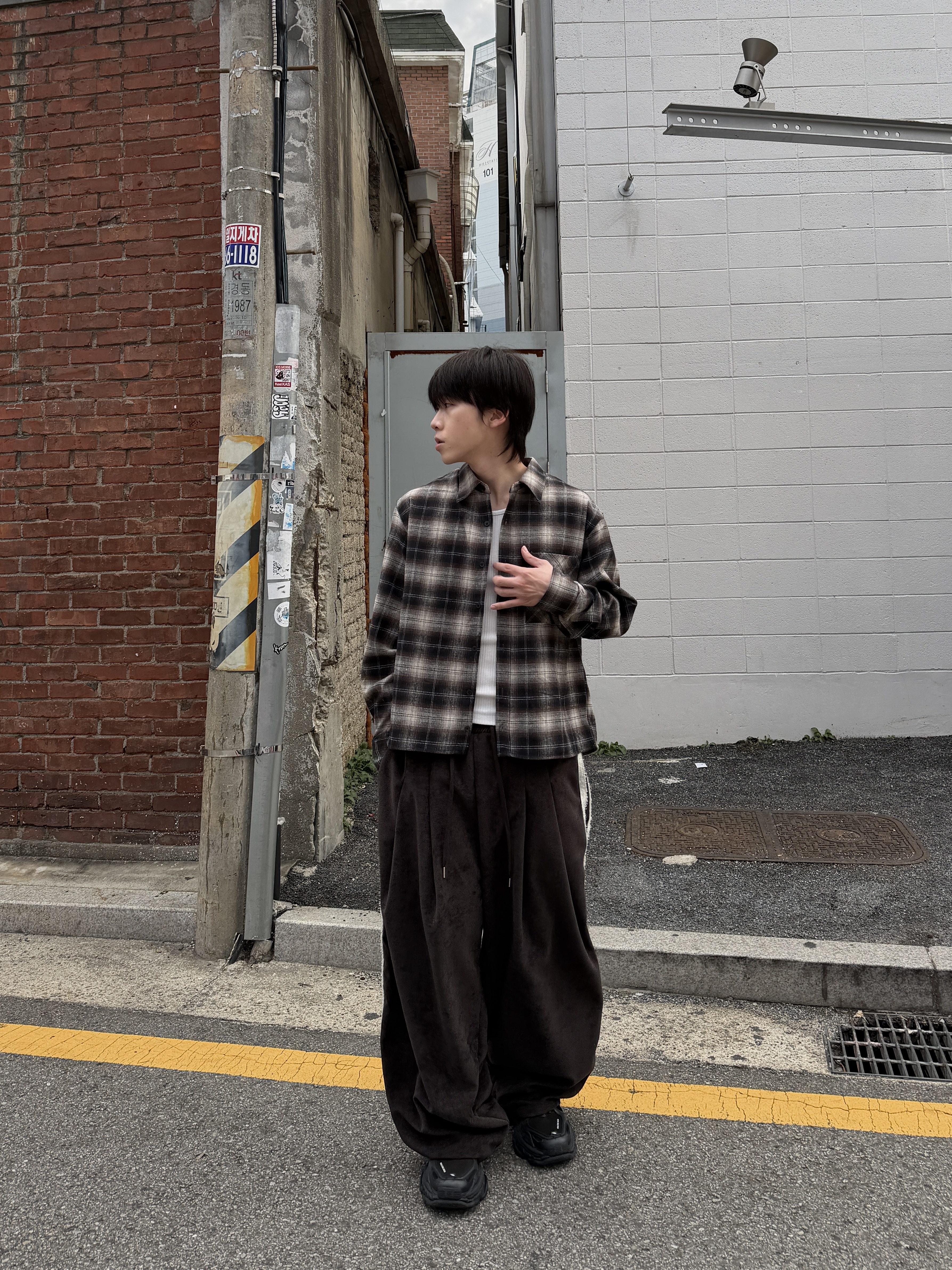 側線條 霧感絨布 寬鬆落地長褲