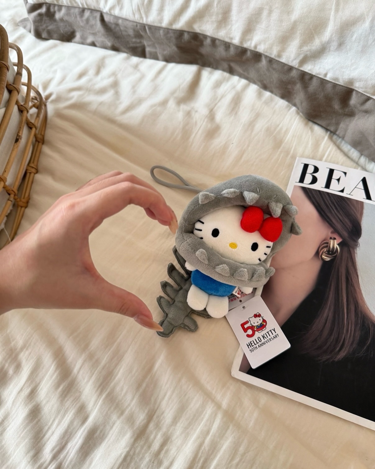 【限時優惠一隻$299】SANRIO HELLO KITTY 恐龍骨 吊飾 三麗鷗 (布丁狗/酷洛米/人魚漢頓/大耳狗/美樂蒂/帕恰狗)