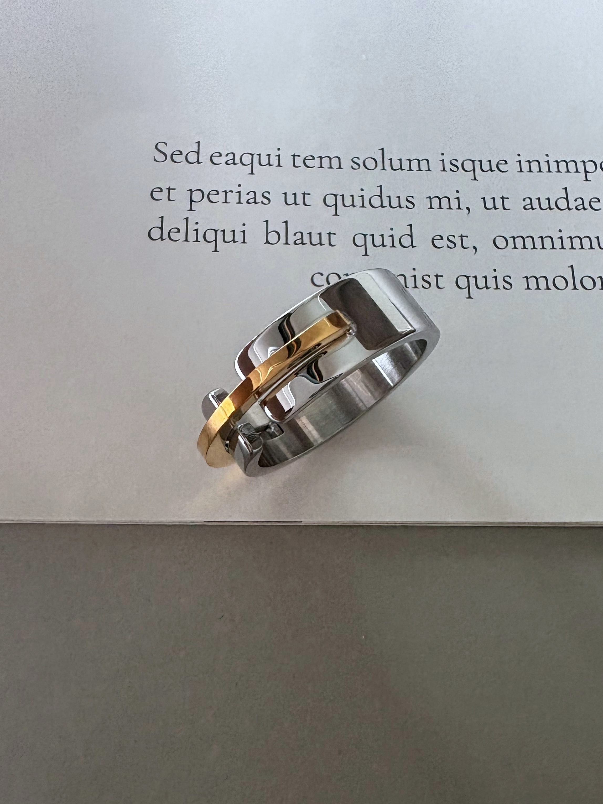 two-tone ring