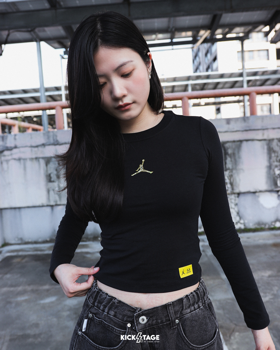 女款 NIKE AS W J LS TMID GFX TEE RLT 白色 黑色 喬丹 短版 修身 休閒 運動 長T【IX8041】NKTF