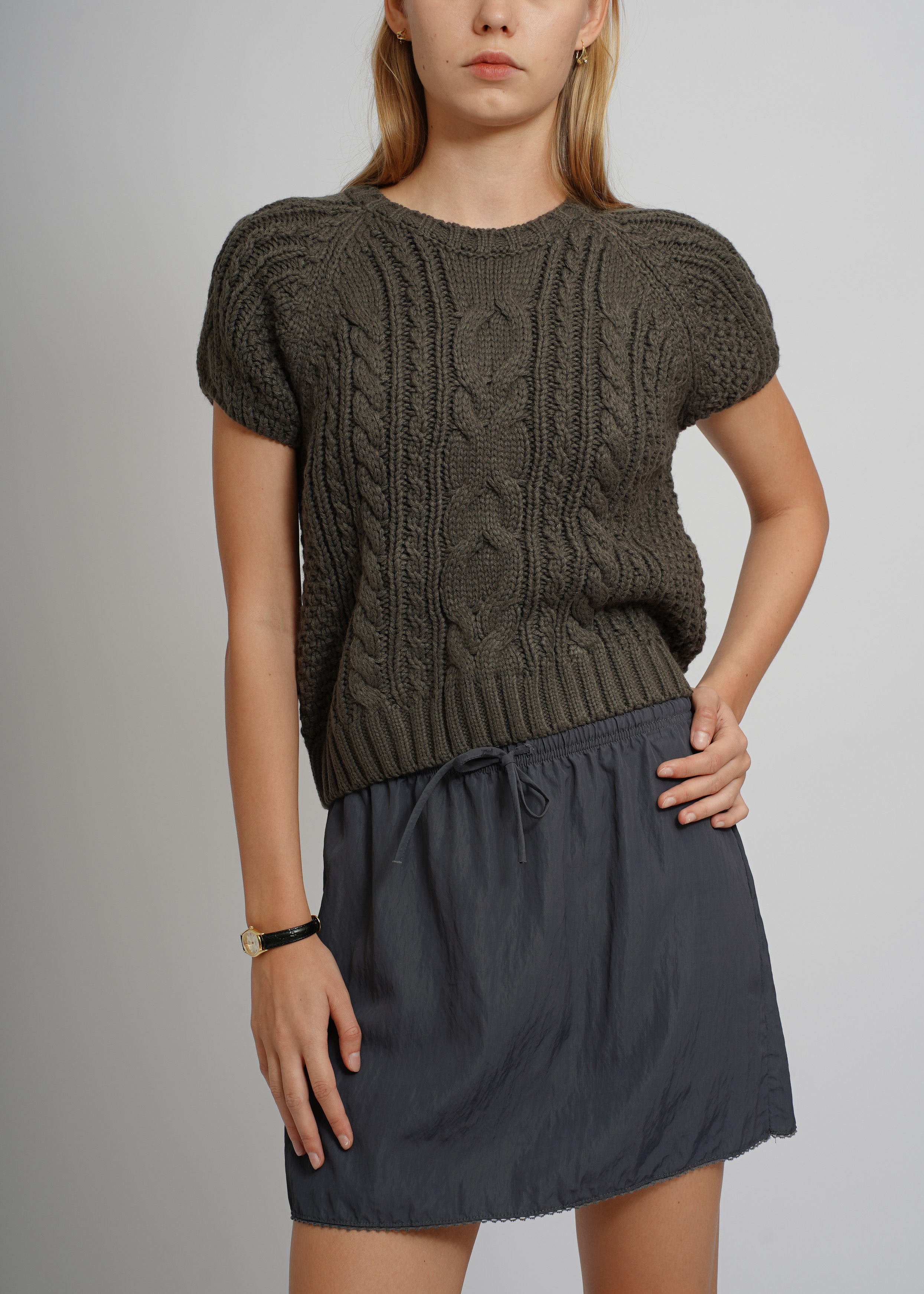 Cable-Knit Sweater - Grey