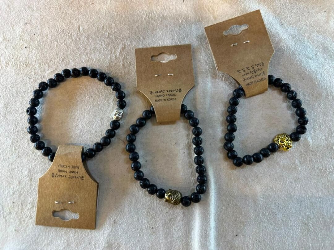 (預訂) 奉恩寺火山石守護祈願手串 ✨ 幸運｜🤍 健康｜🛡️ 守護(專區)