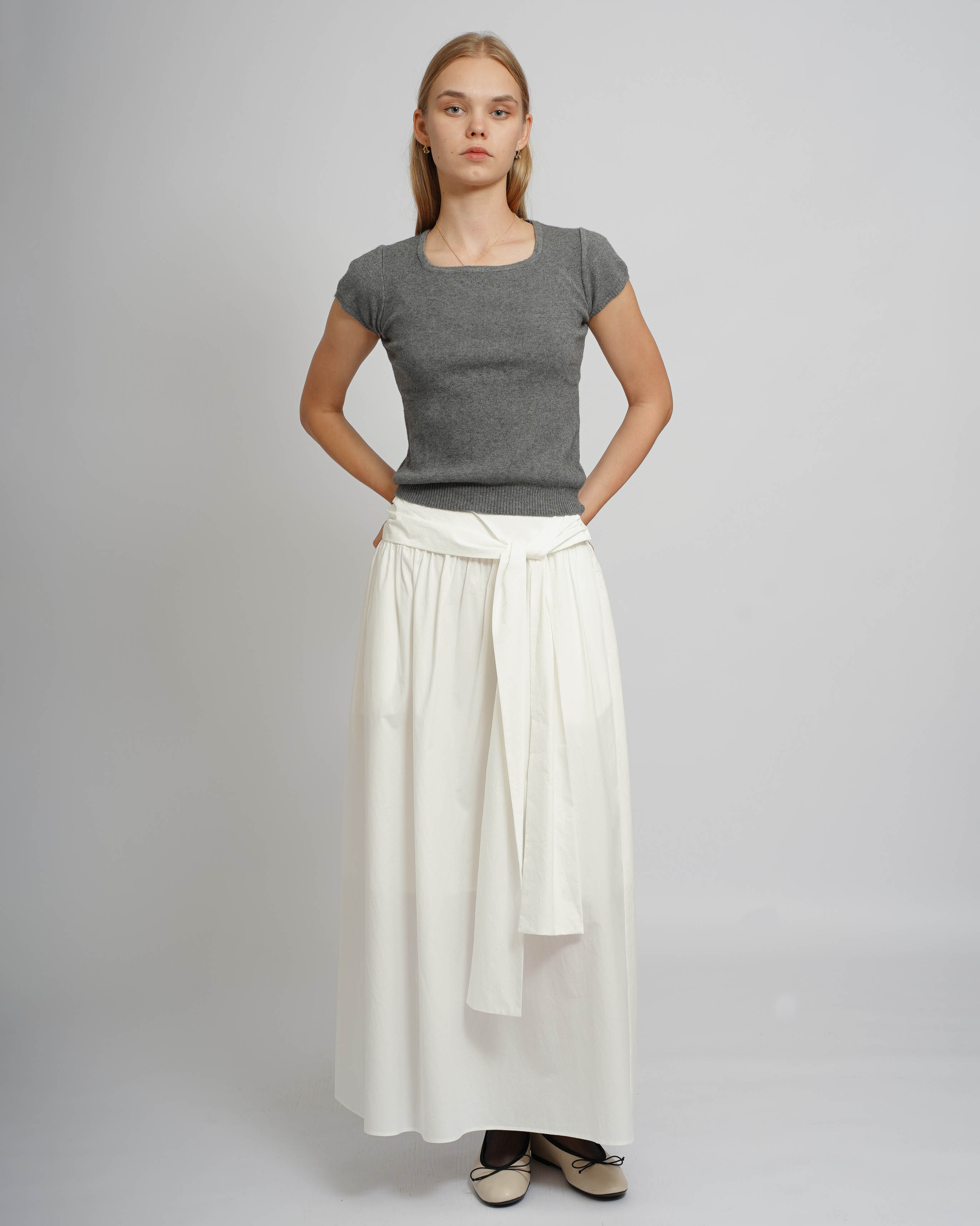 Short Sleeve Knit - Grey