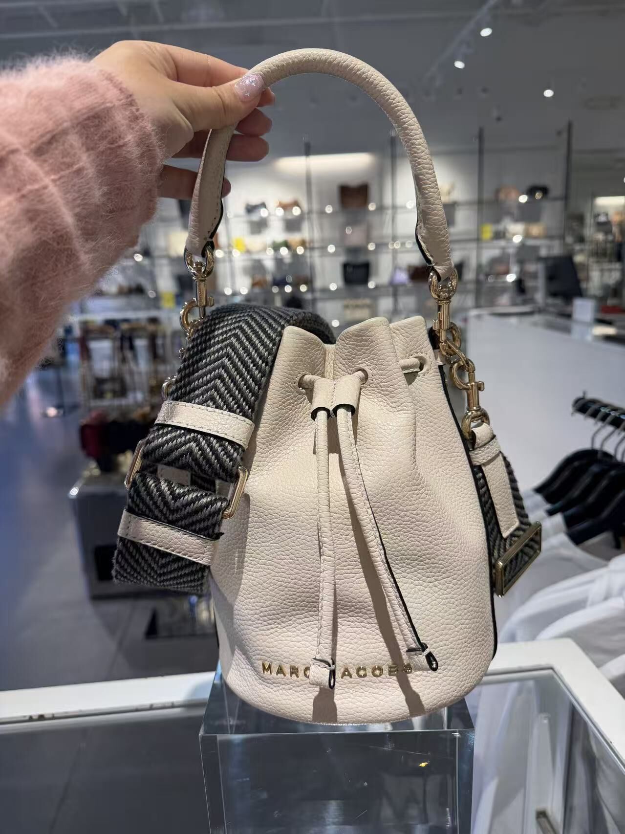【直播】Marc Jacobs LX102210 水桶包