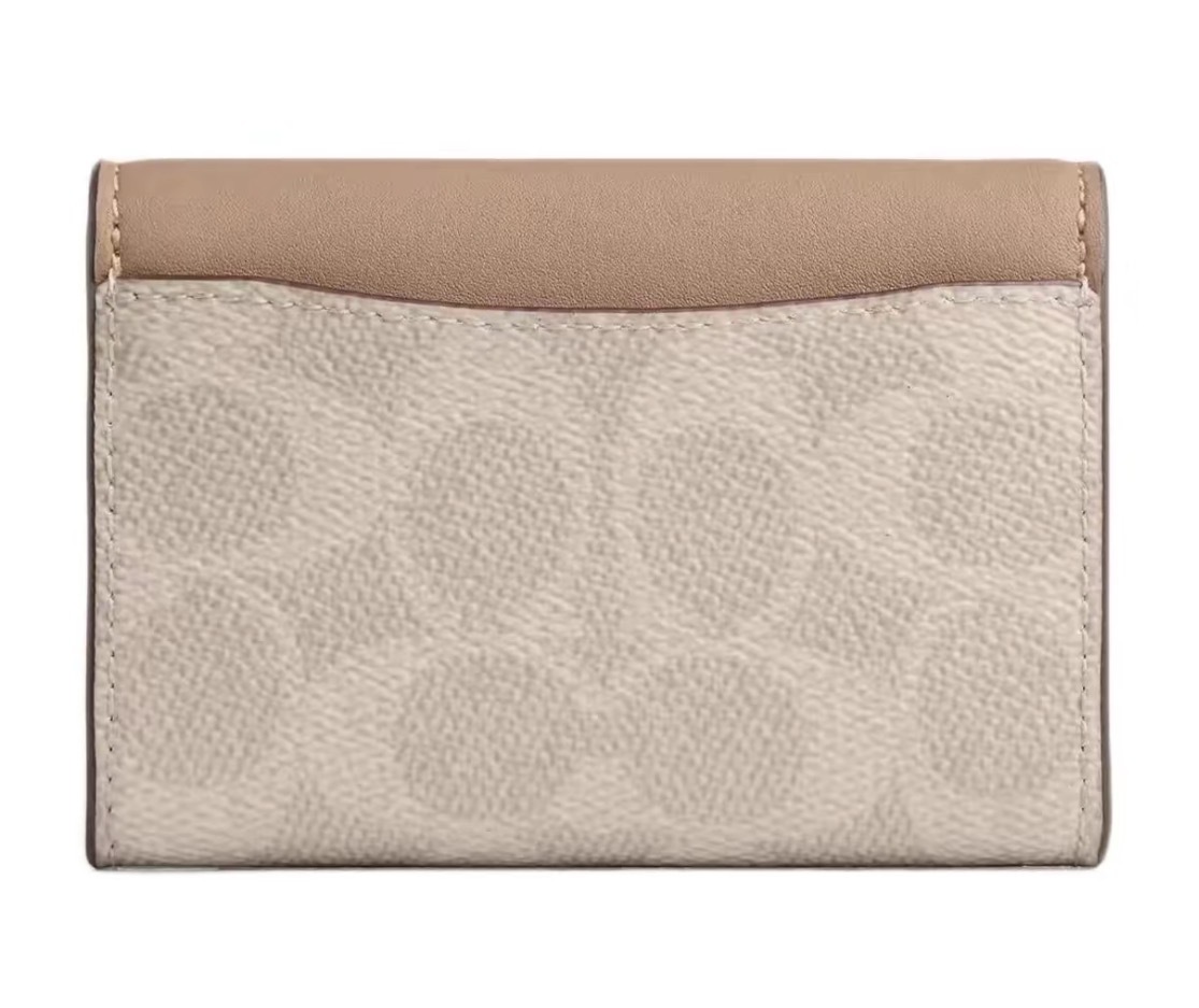 Coach Flap Card Case In Signature Canvas Sand  Taupe 帆布翻蓋卡片套 沙色 灰褐色