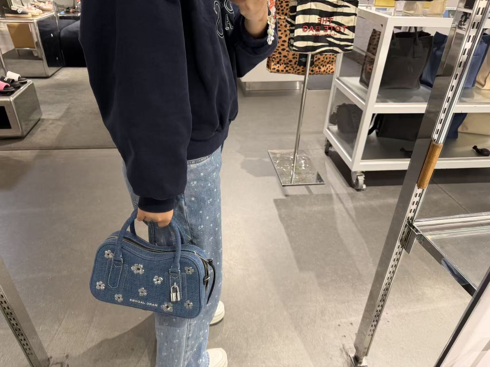 【直播】Marc Jacobs LX102213 Drifter 手提包