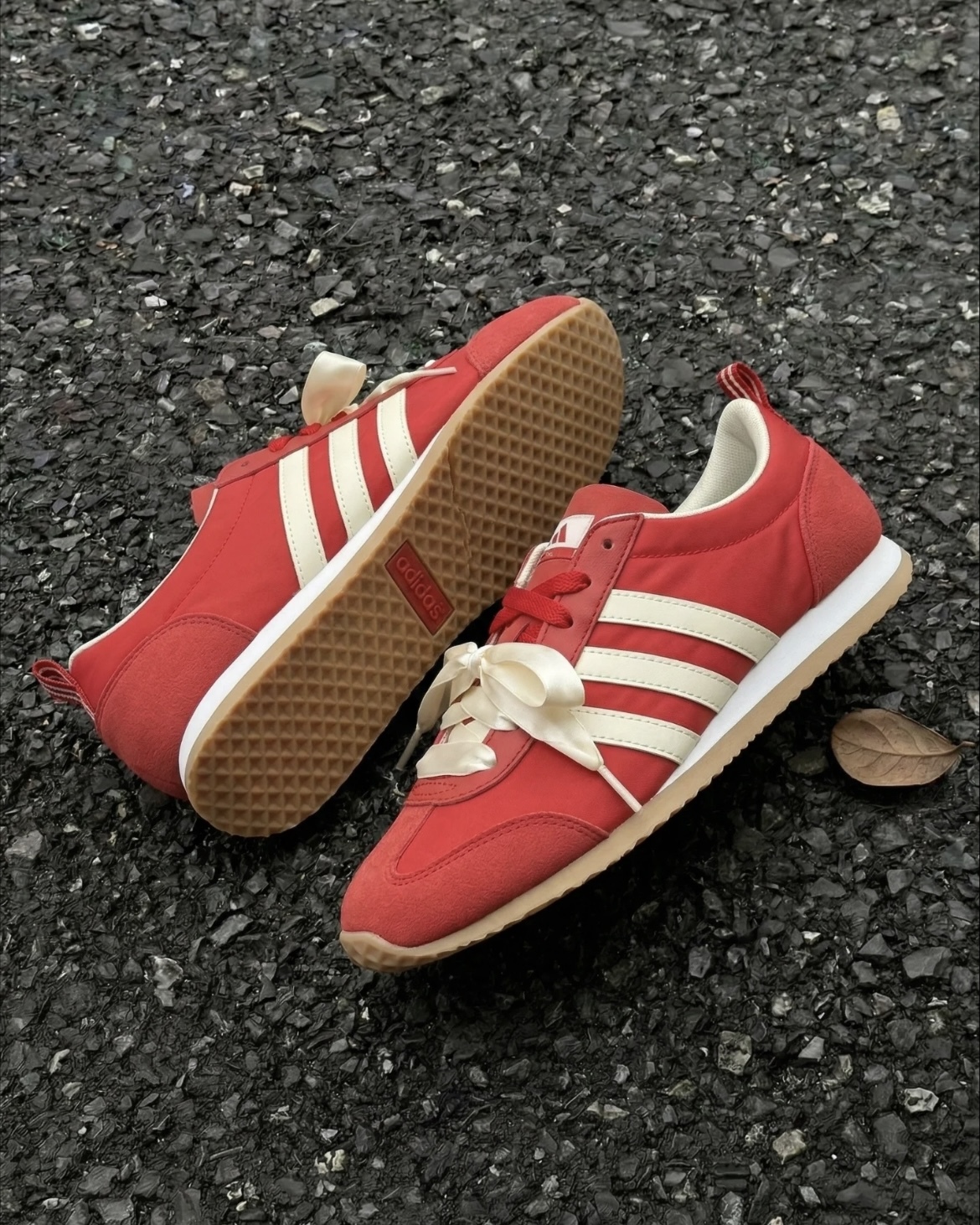 (預訂) Adidas VS JOG 2.0 - Red