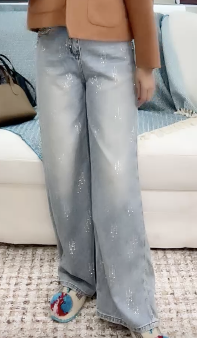 261022-Y25 雨滴款閃鑽淺藍牛仔褲（孤品不設退換）腰38cm 臀55cm