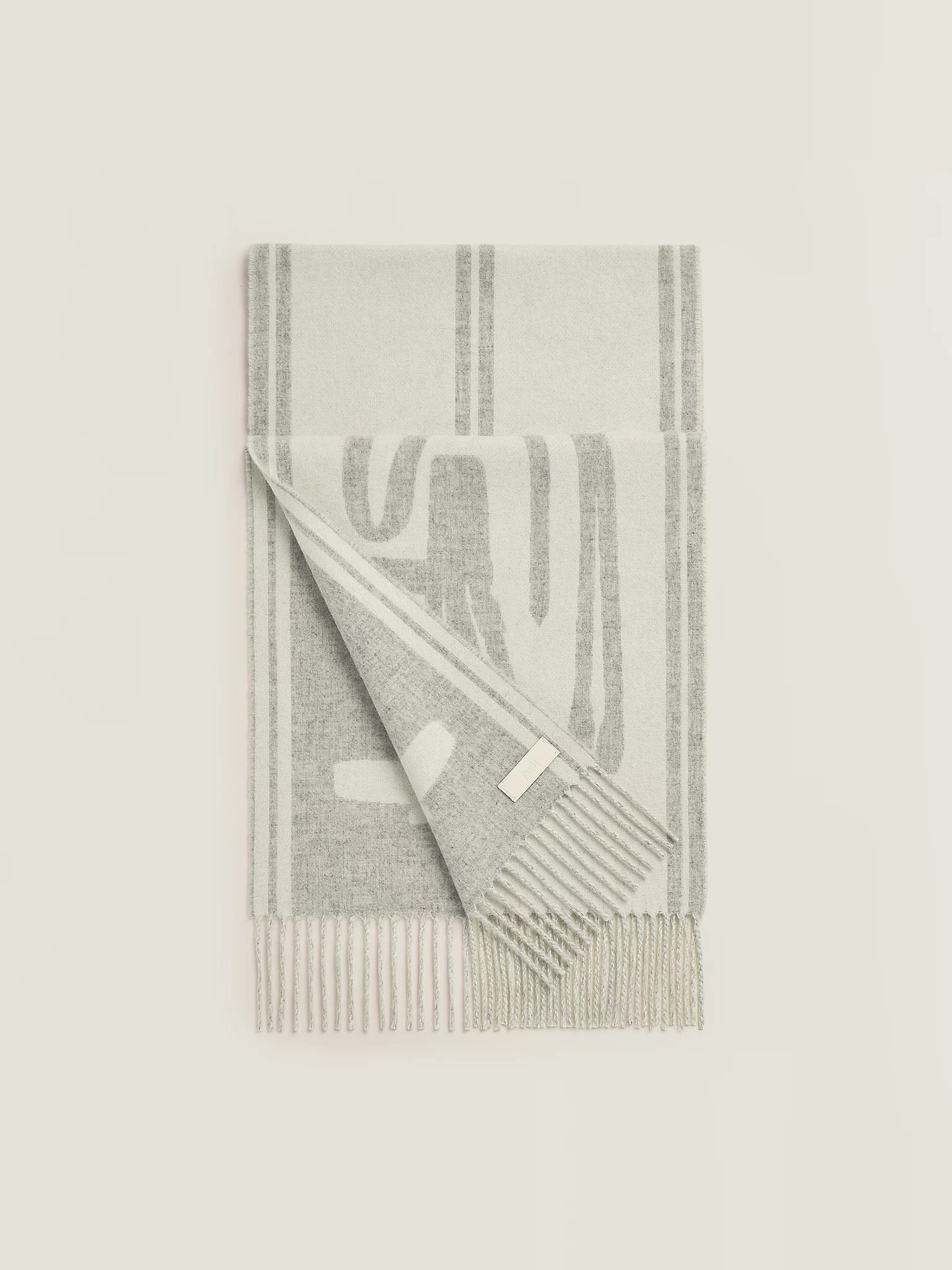 HERMES Petite Casaque Lettres Equestres Muffler Gris Clair Chiné / Ivoire